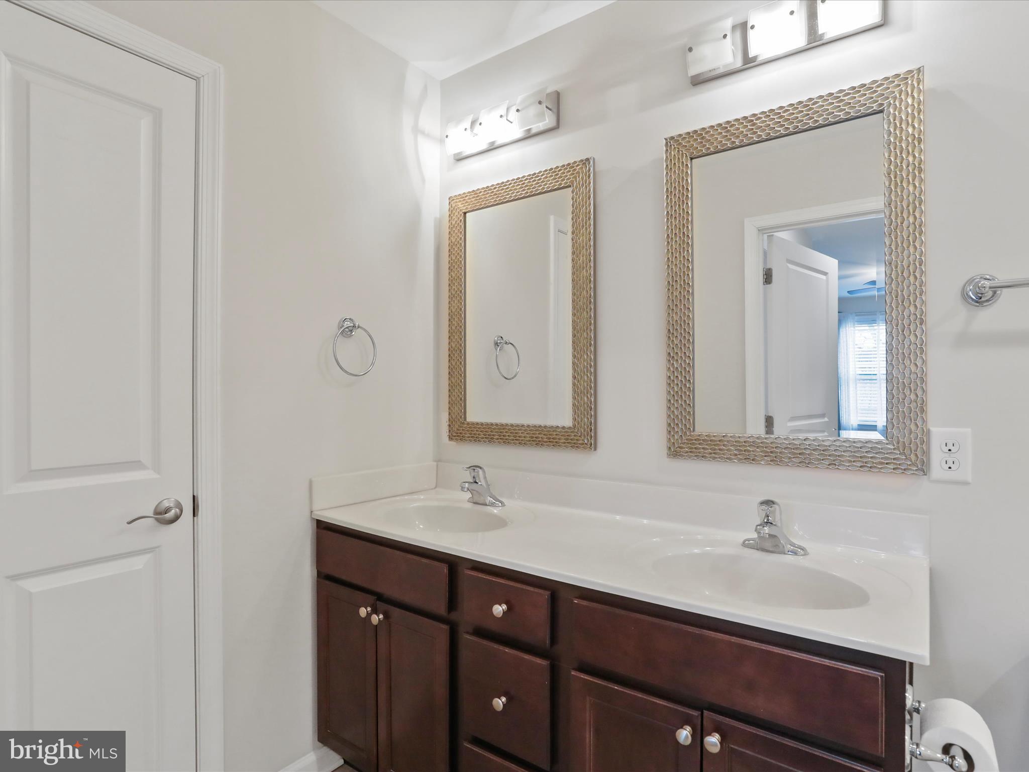 WESTSIDE - Residential