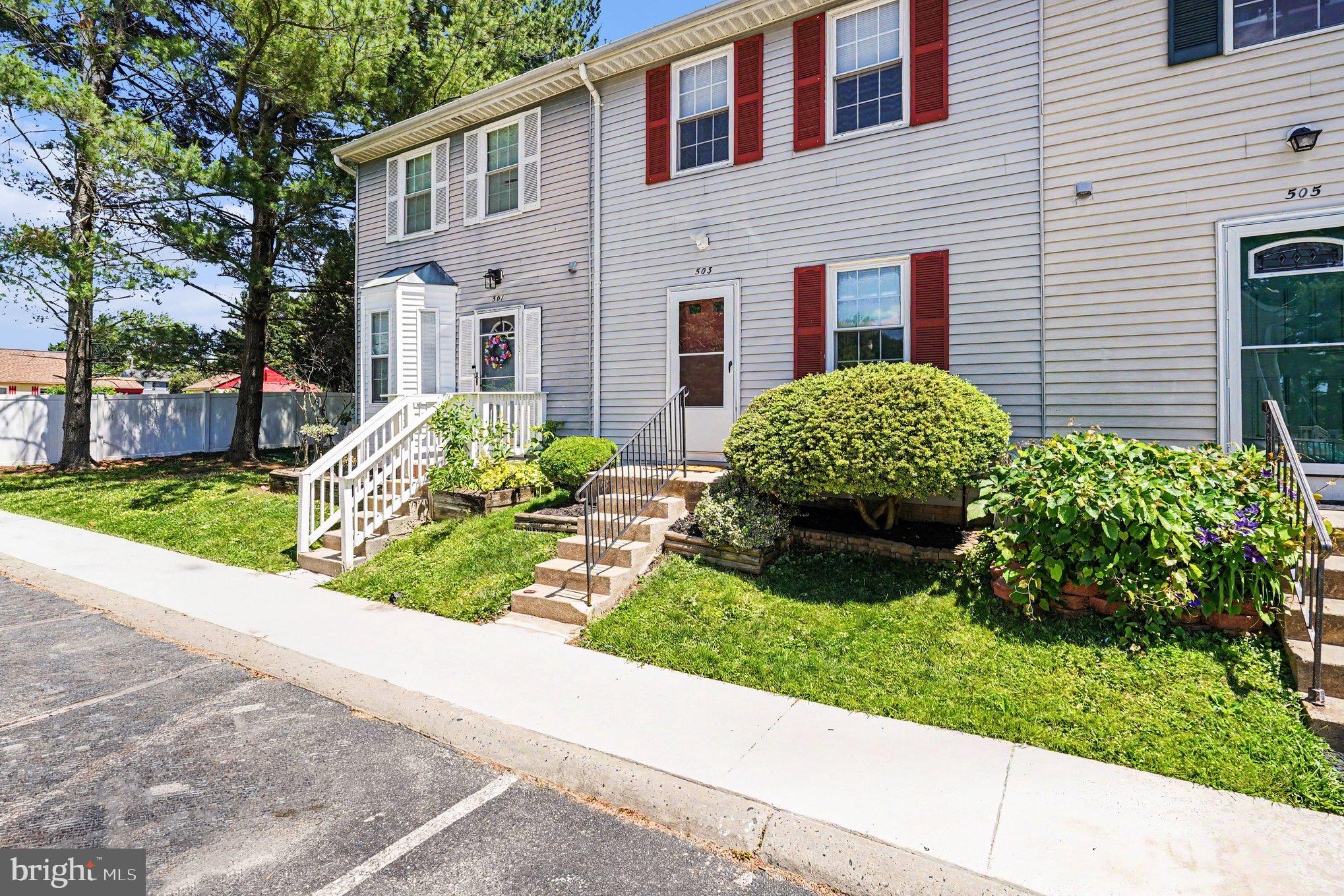 503 PARK MANOR CIRCLE 31