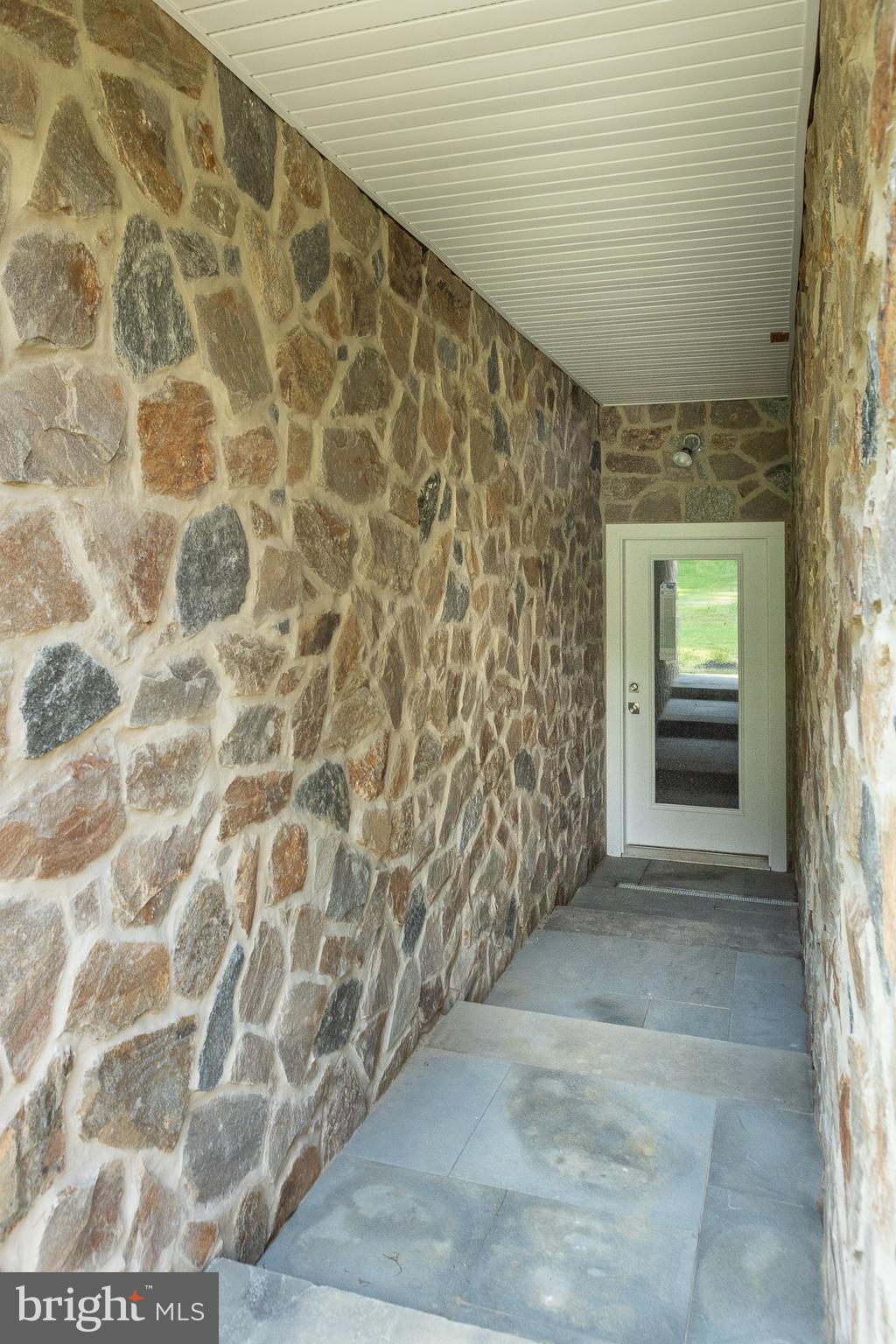 RAINTREE - Residential