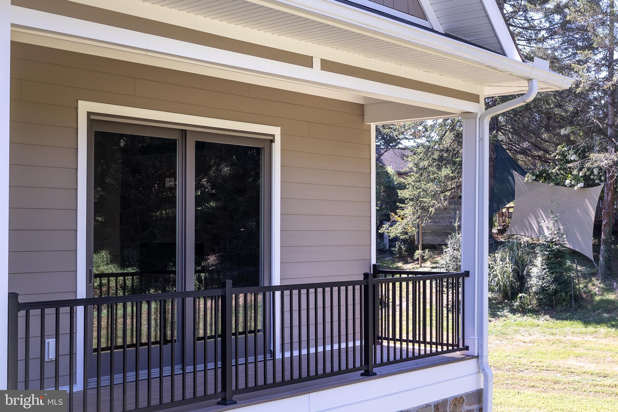 RAINTREE - Residential