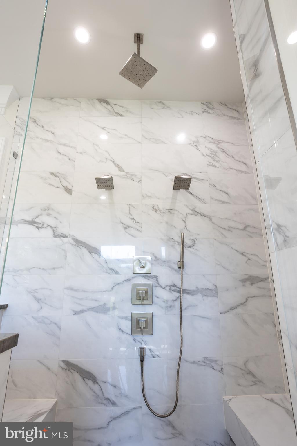 RAINTREE - Residential