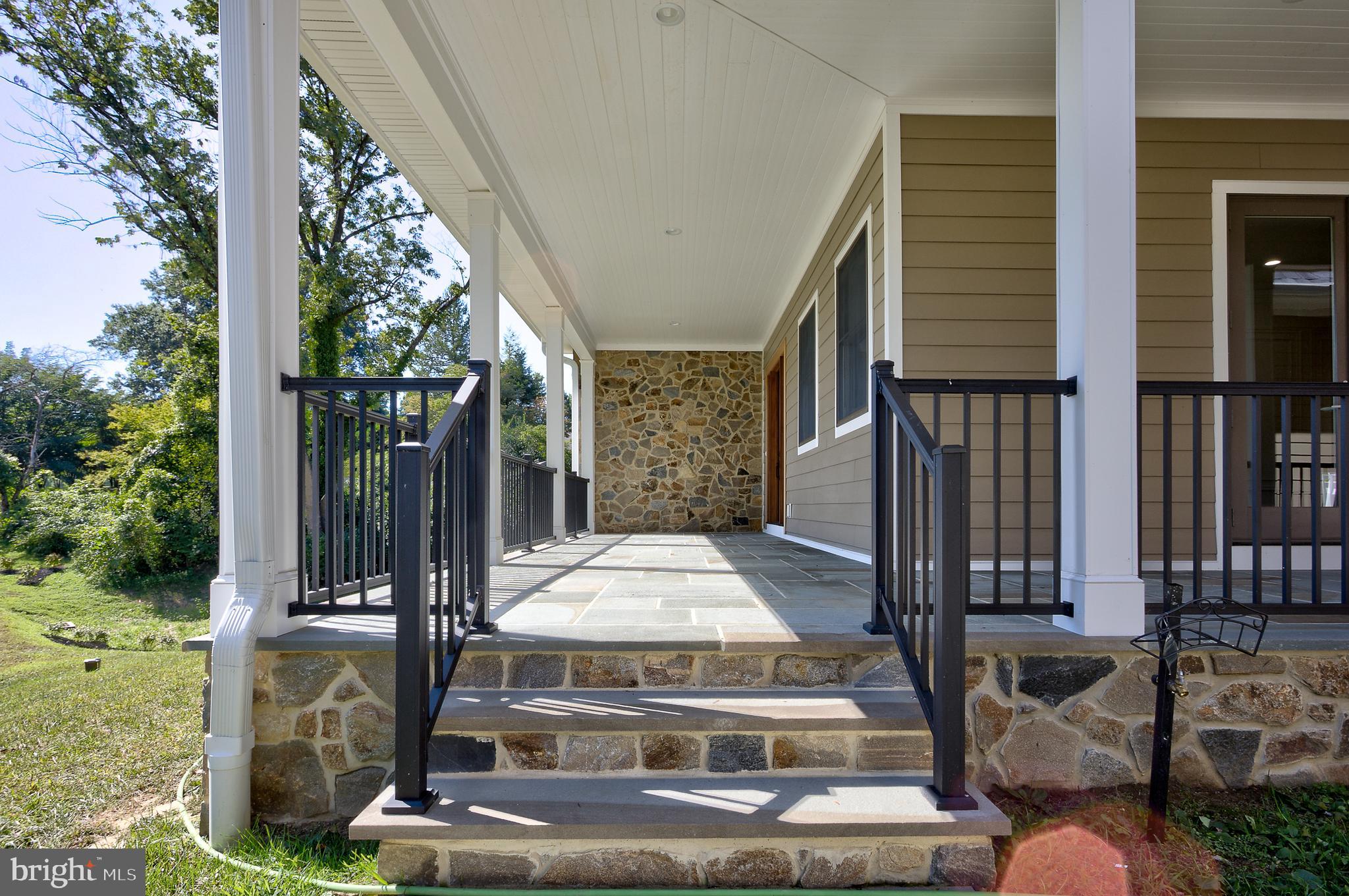 RAINTREE - Residential