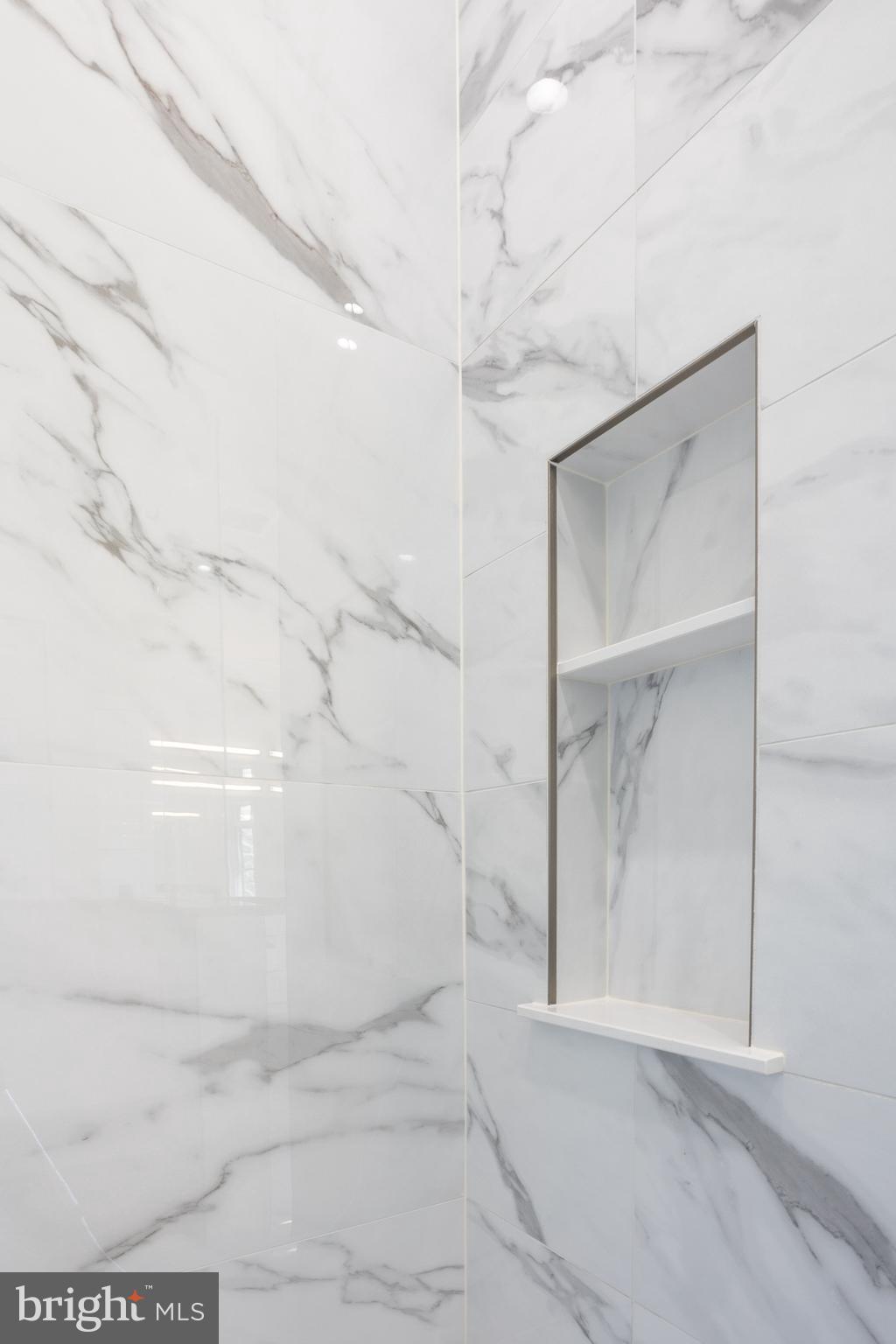 RAINTREE - Residential