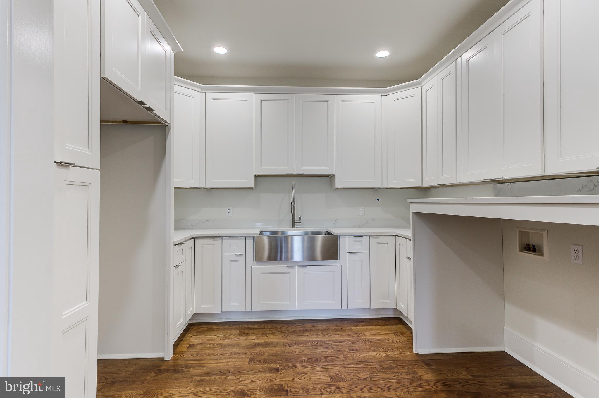 RAINTREE - Residential