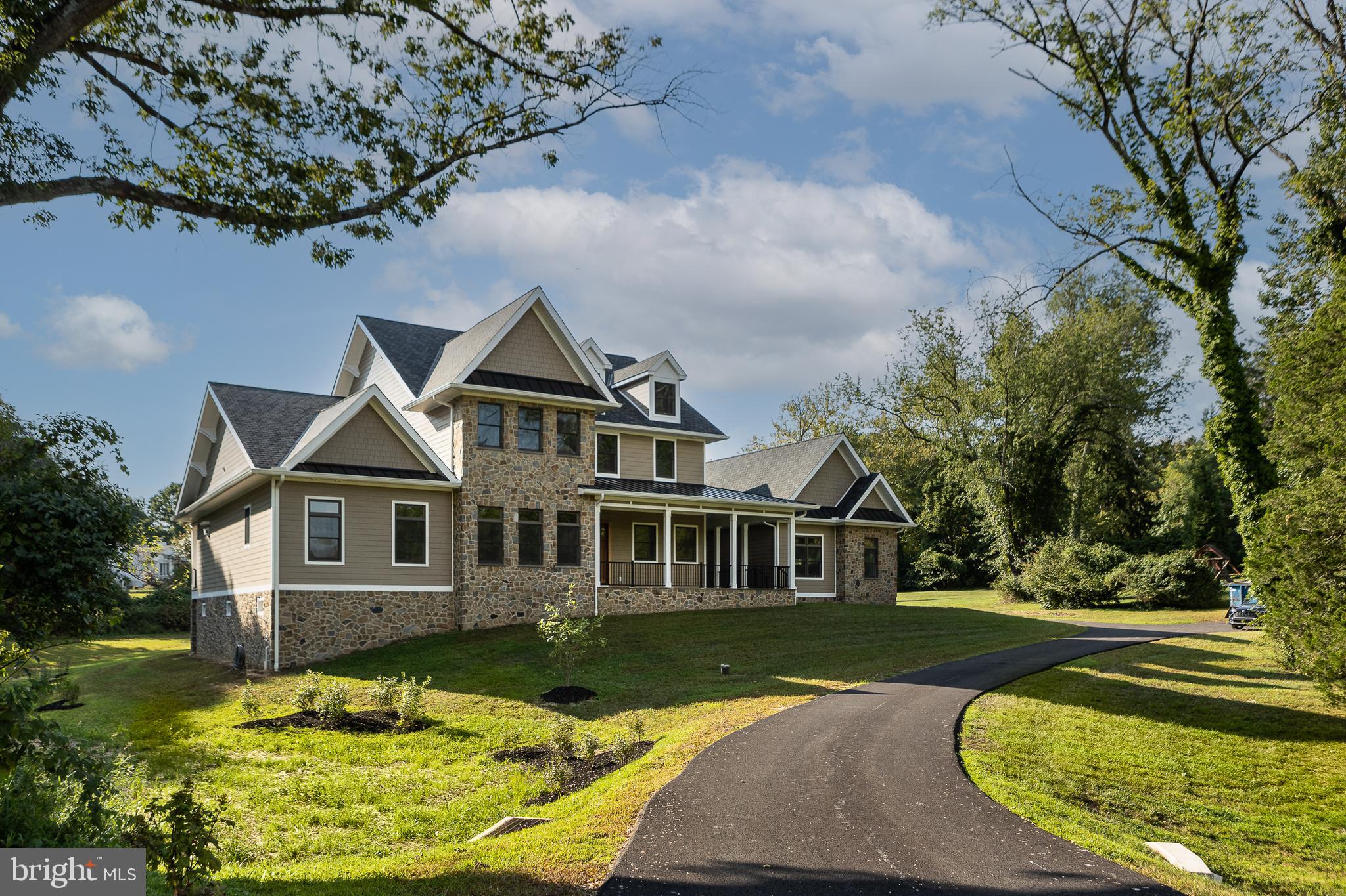 RAINTREE - Residential