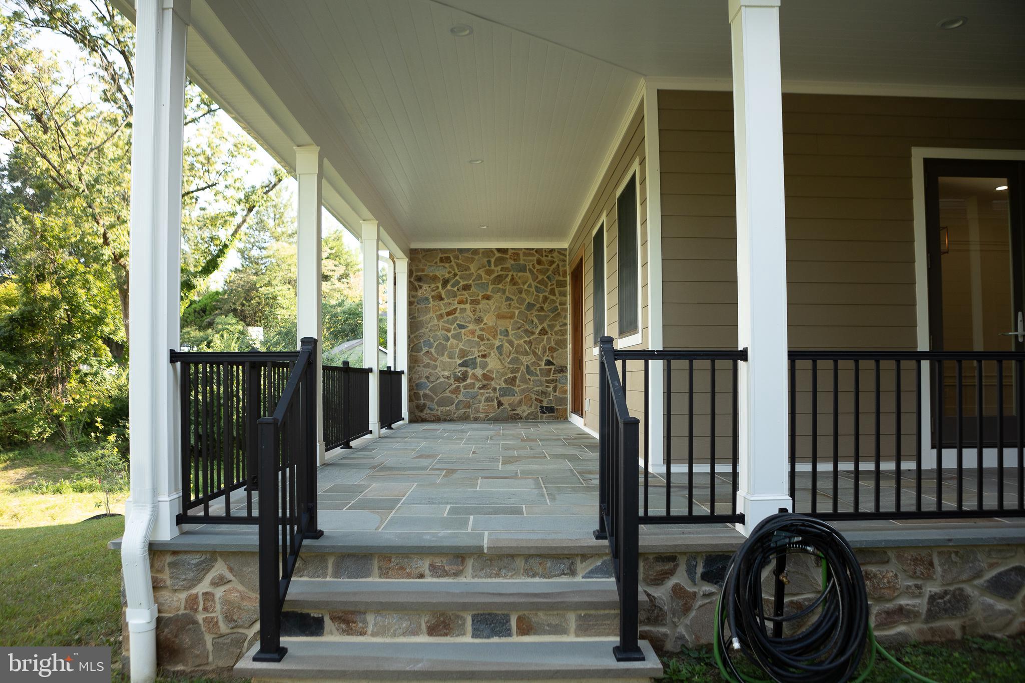 RAINTREE - Residential