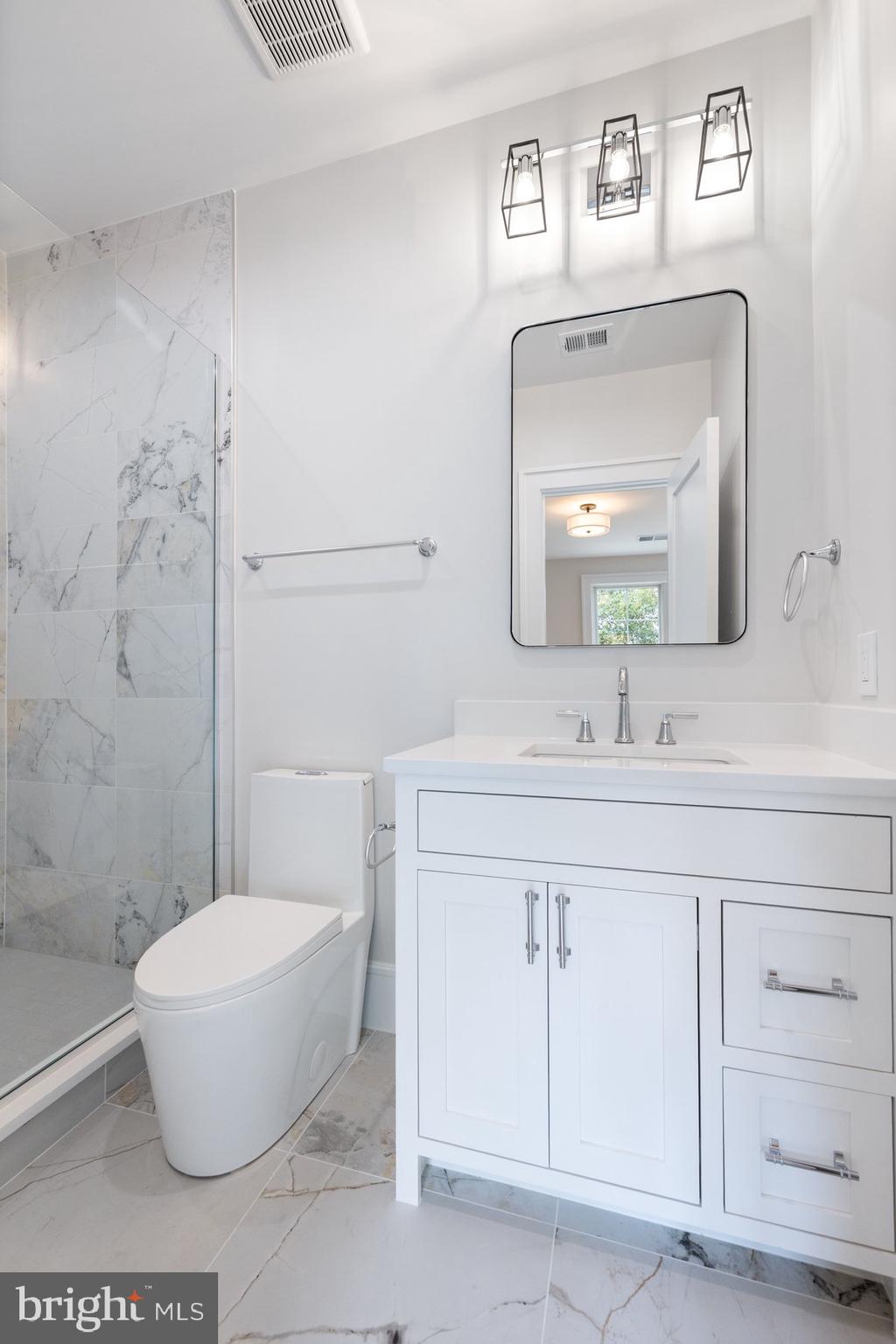 ROLLINGWOOD - Residential