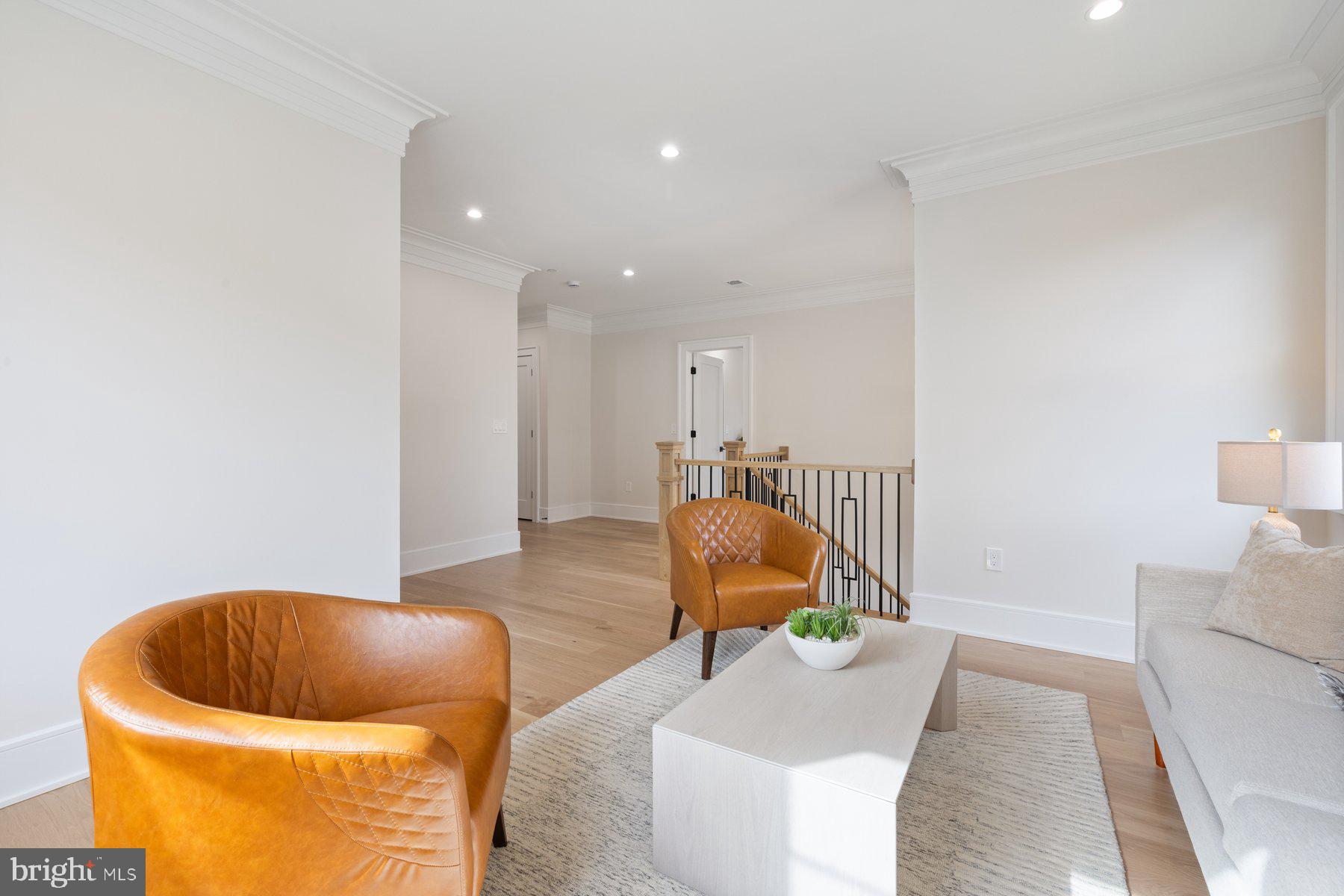 ROLLINGWOOD - Residential