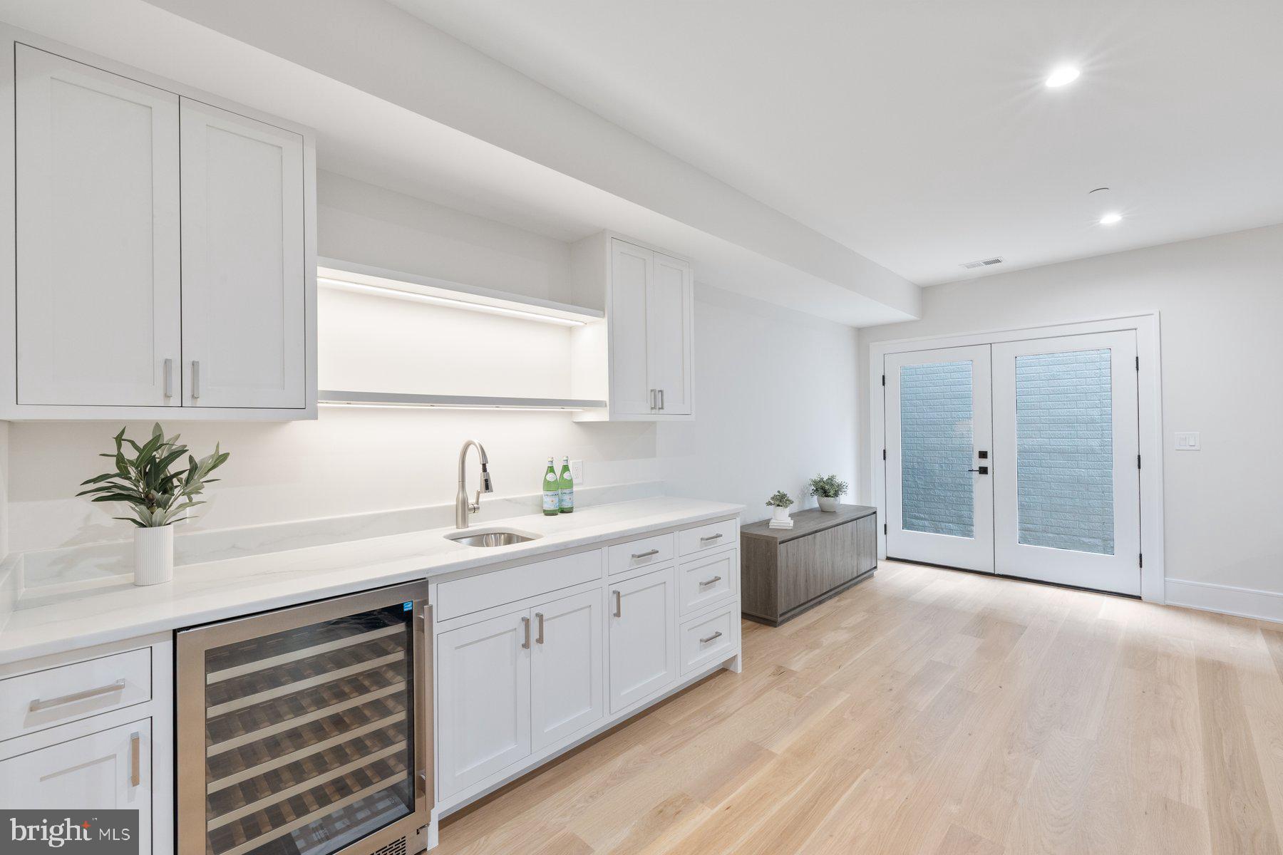 ROLLINGWOOD - Residential