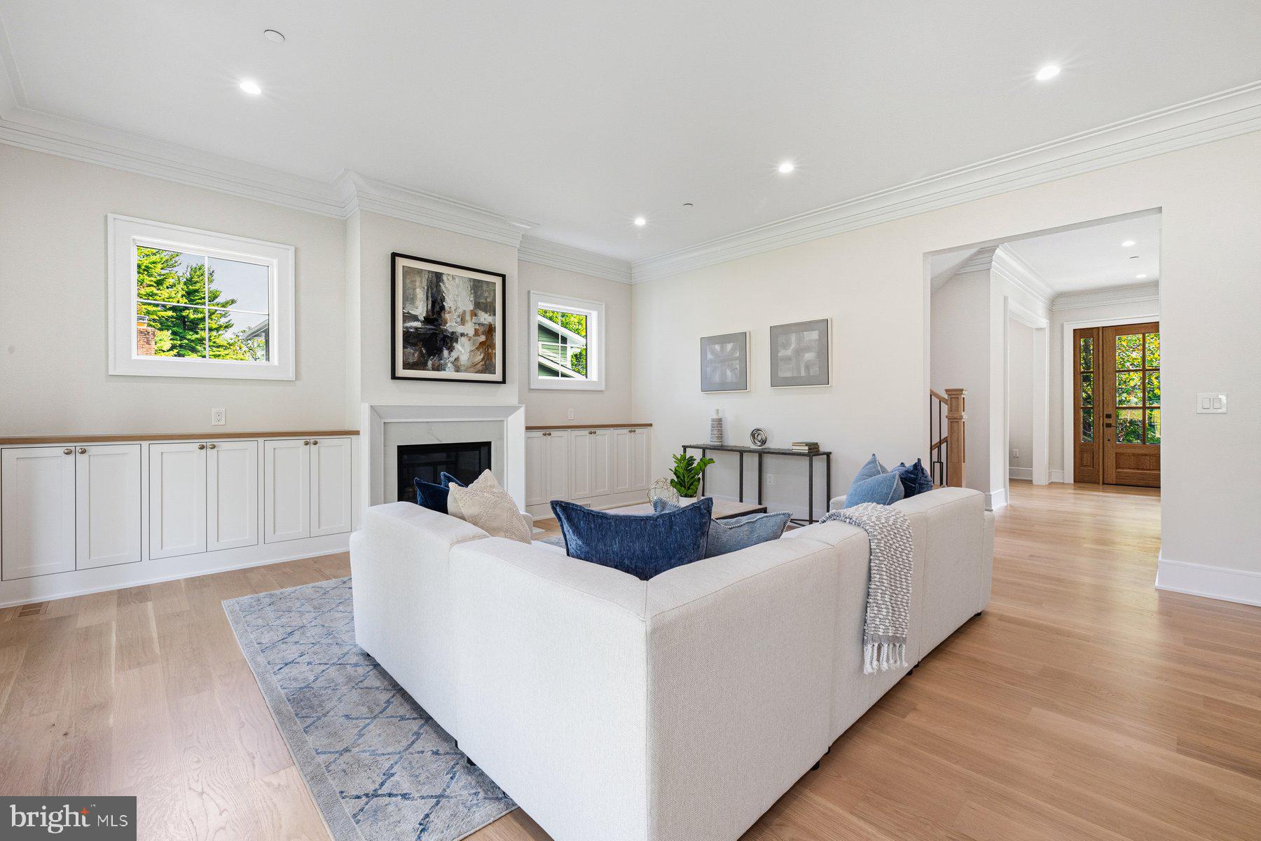 ROLLINGWOOD - Residential