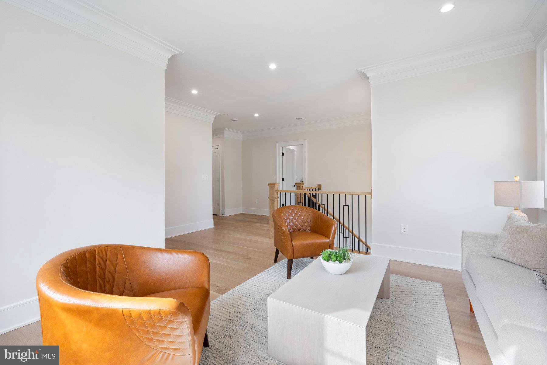 ROLLINGWOOD - Residential