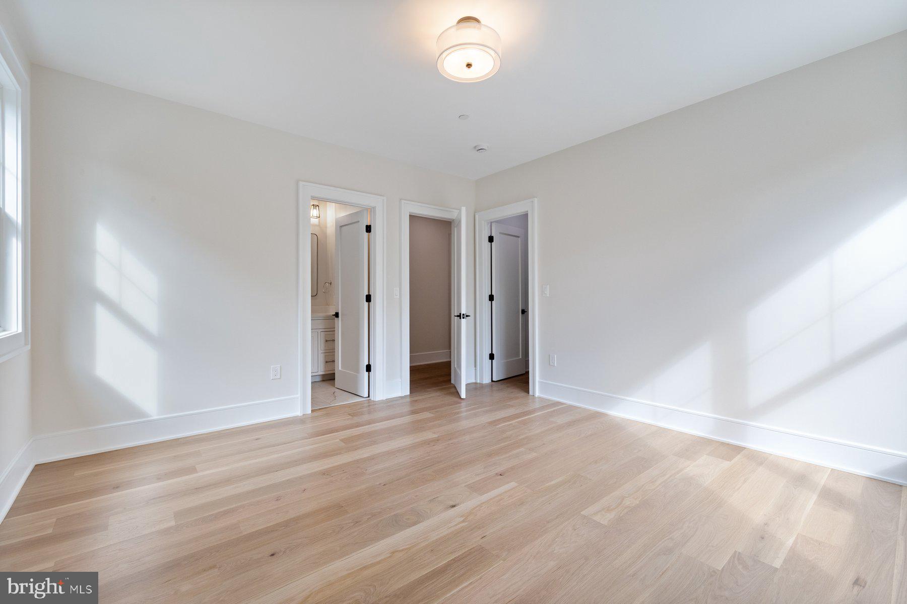 ROLLINGWOOD - Residential