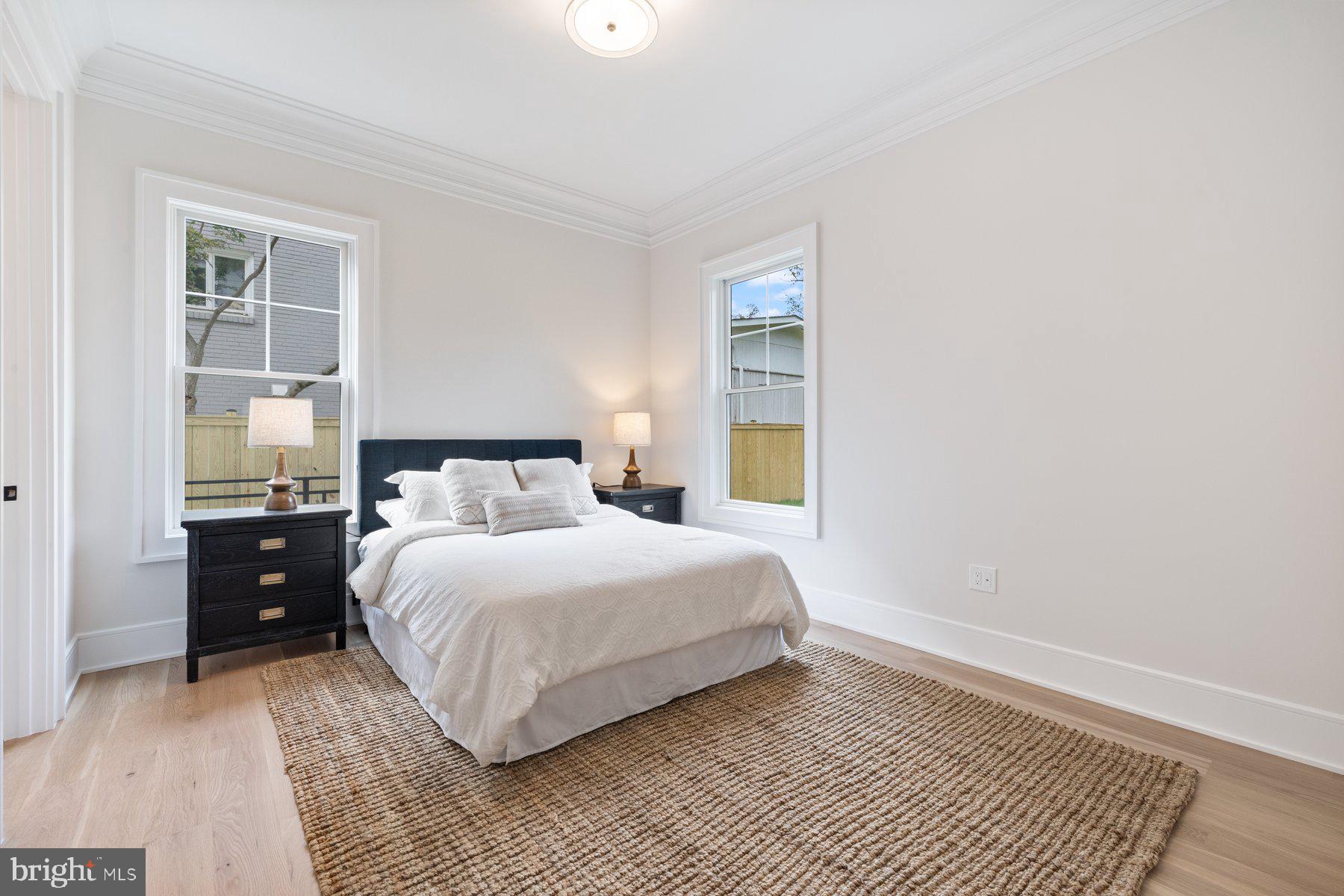 ROLLINGWOOD - Residential