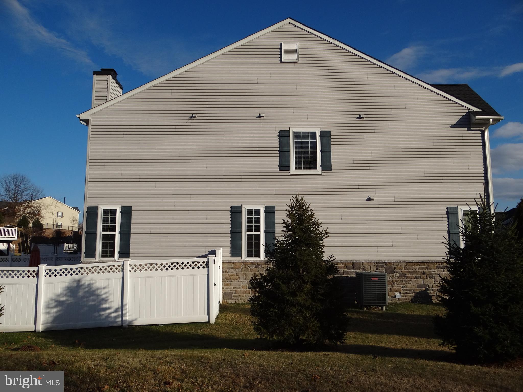 CILLIANS CROSSING - Residential