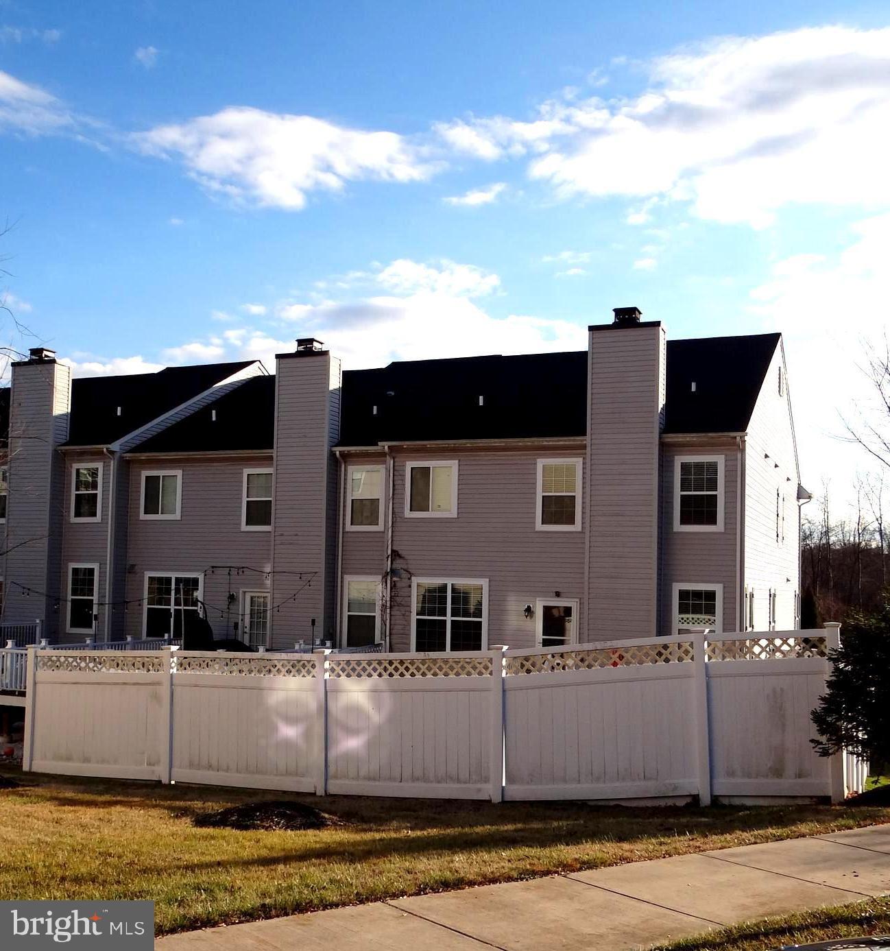 CILLIANS CROSSING - Residential