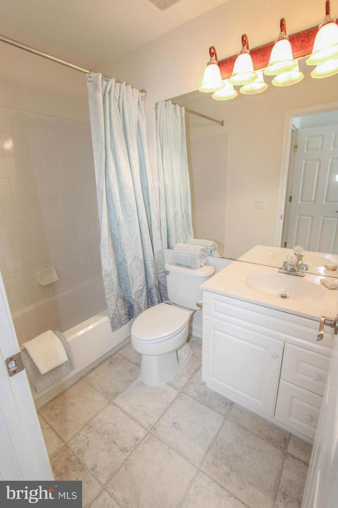 QUANTRELL MEWS - Residential