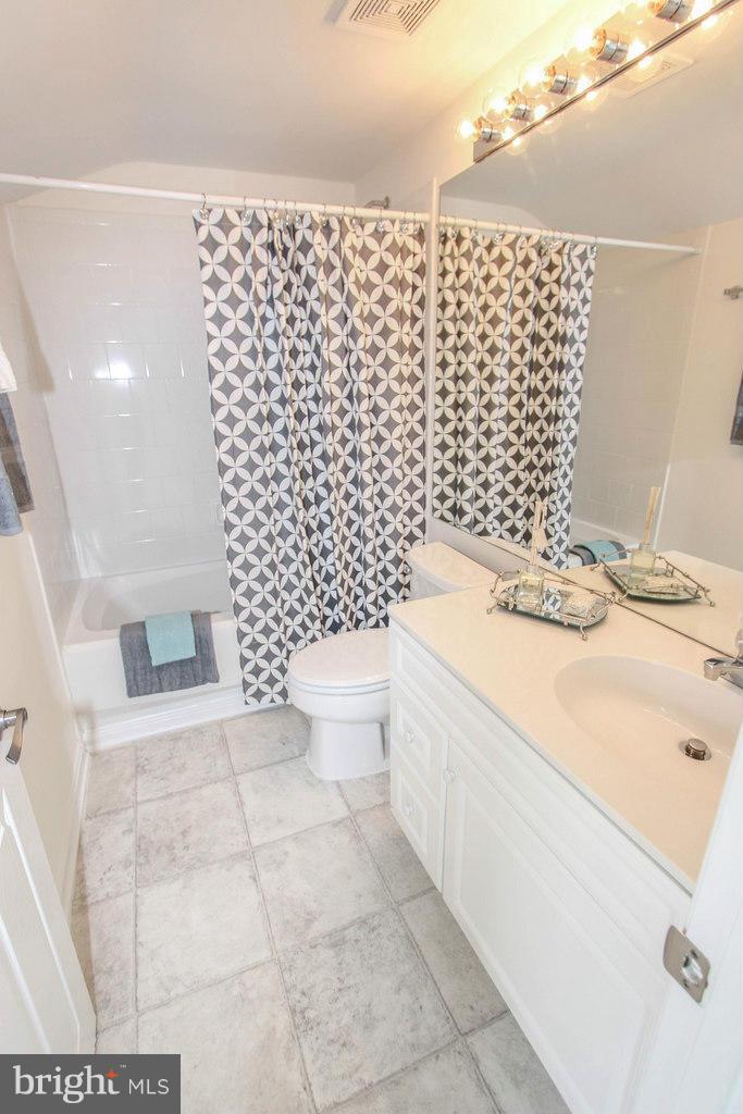 QUANTRELL MEWS - Residential