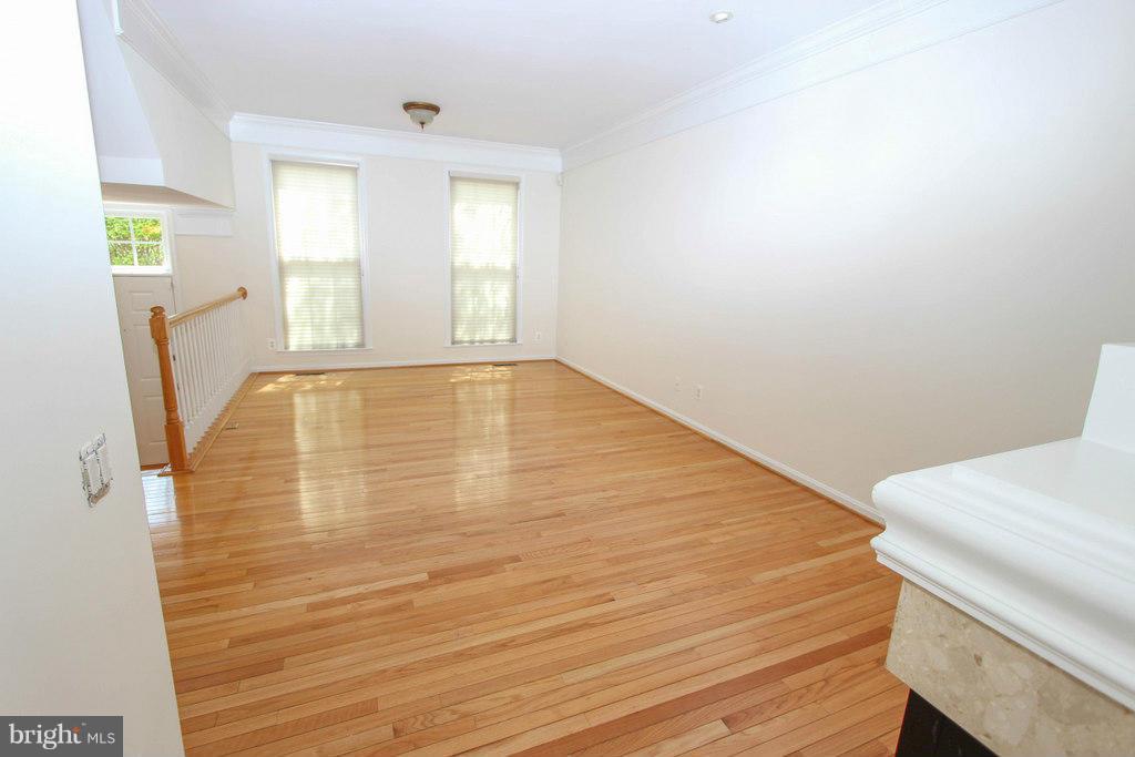 QUANTRELL MEWS - Residential