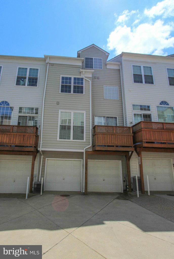 QUANTRELL MEWS - Residential