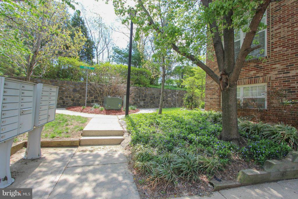 QUANTRELL MEWS - Residential