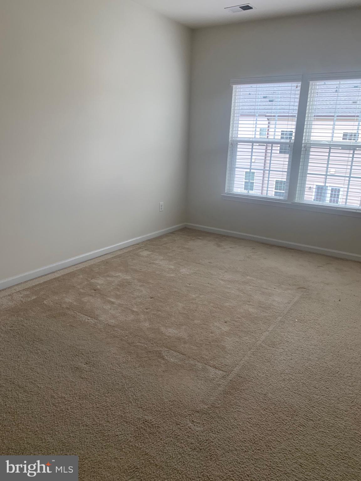 BALLARD GREEN - Residential Lease