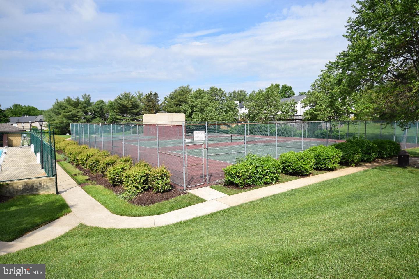 FLOWER HILL - Residential Lease