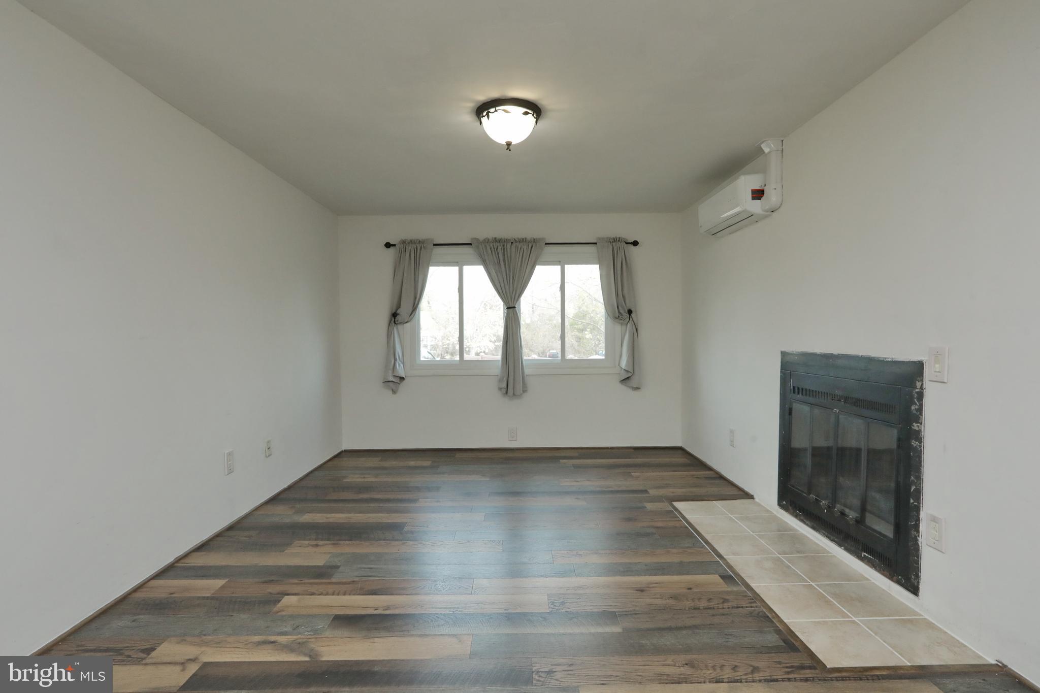 TERRACE VILLAGE LA PLATA - Residential