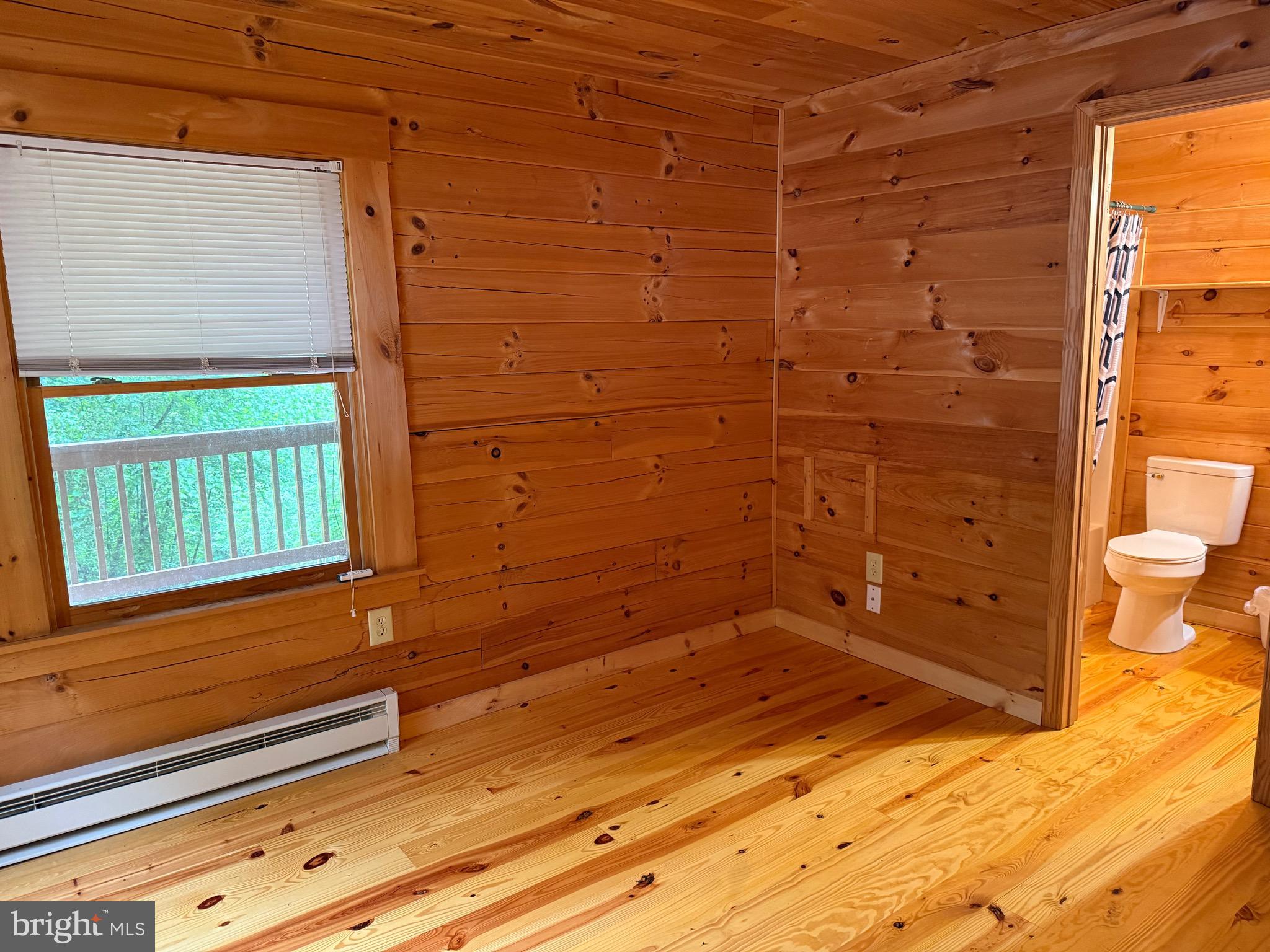 HIGH POINT - Residential Lease