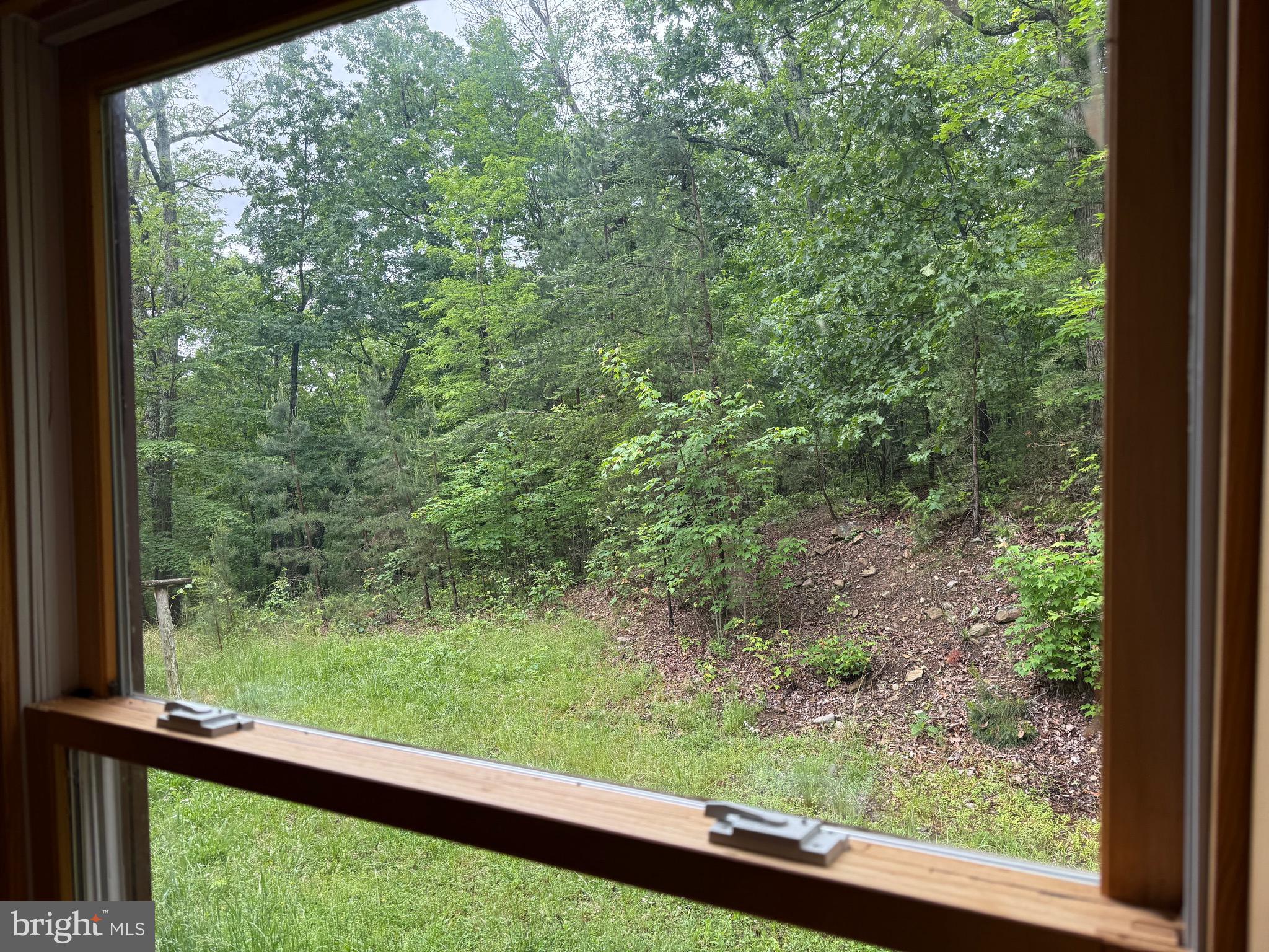 HIGH POINT - Residential Lease