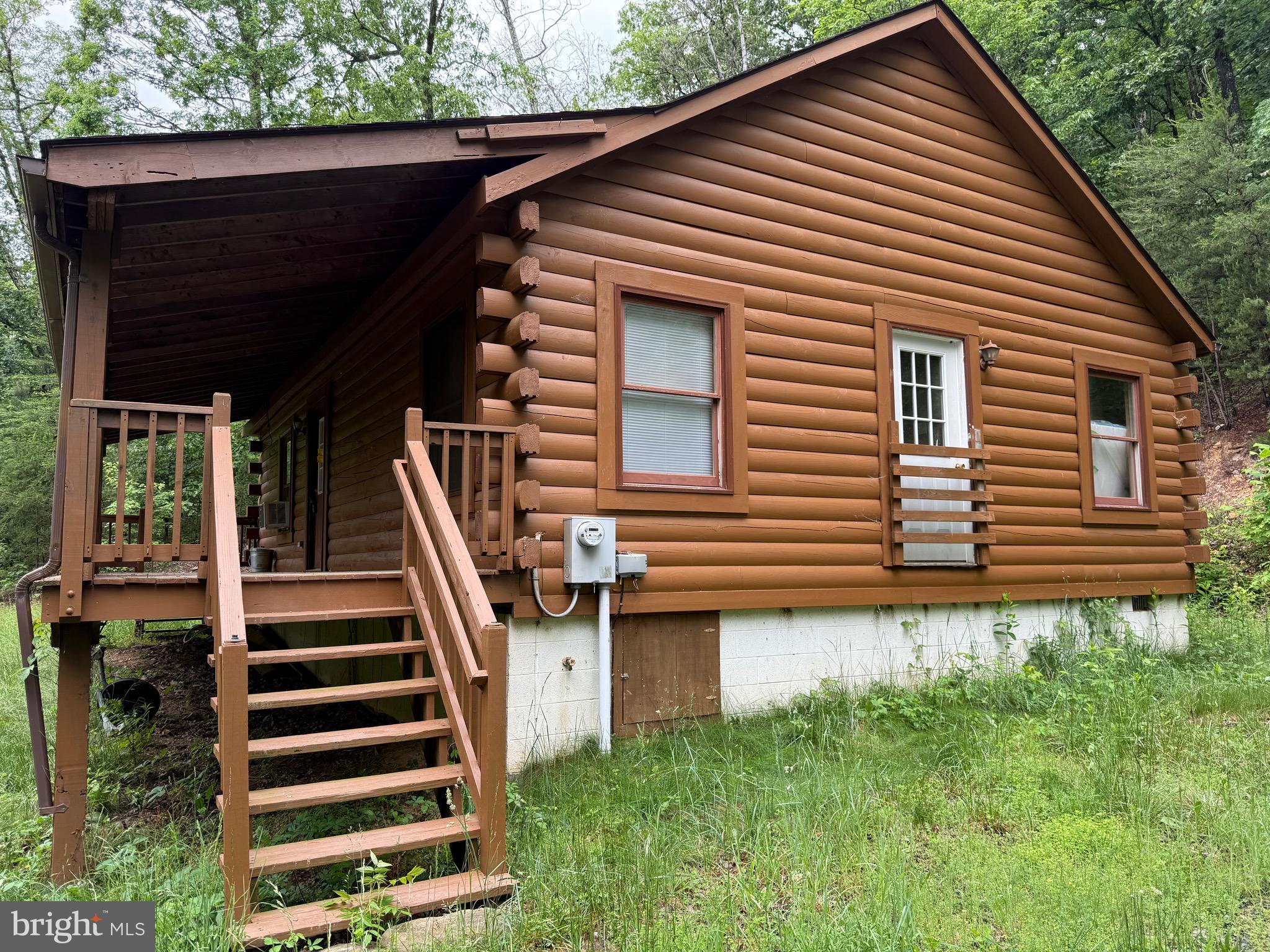 HIGH POINT - Residential Lease