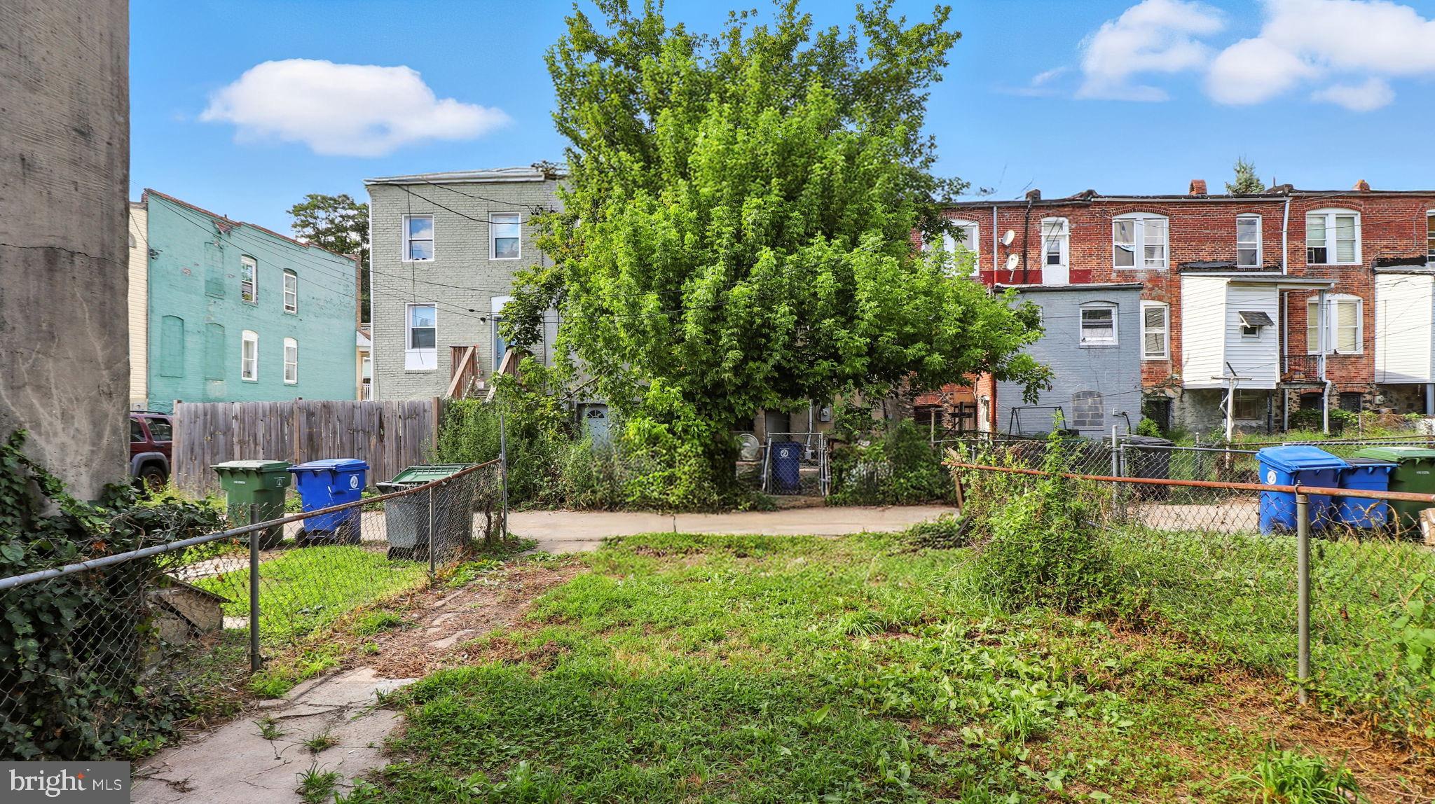 TOWANDA - Residential