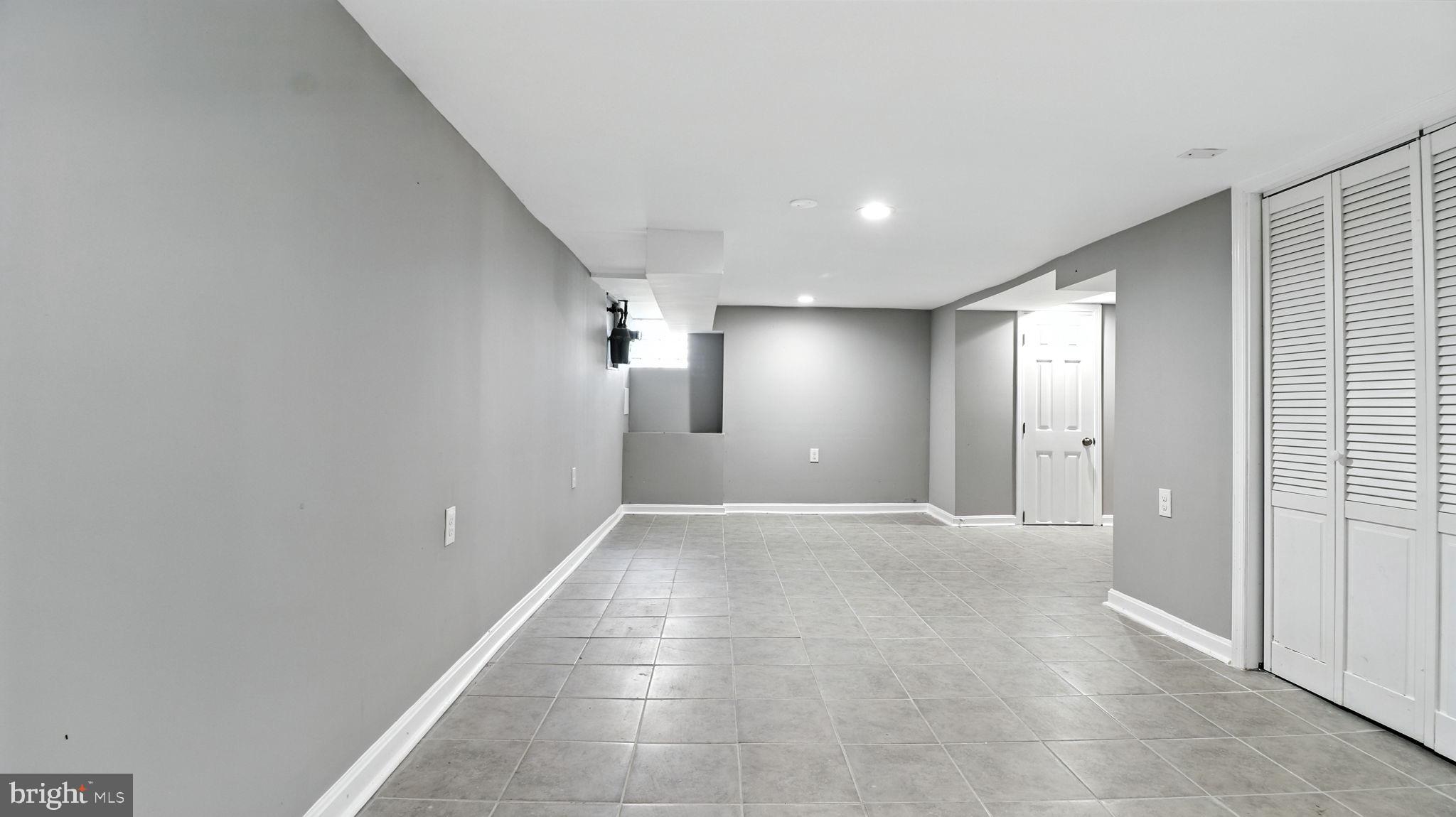 TOWANDA - Residential