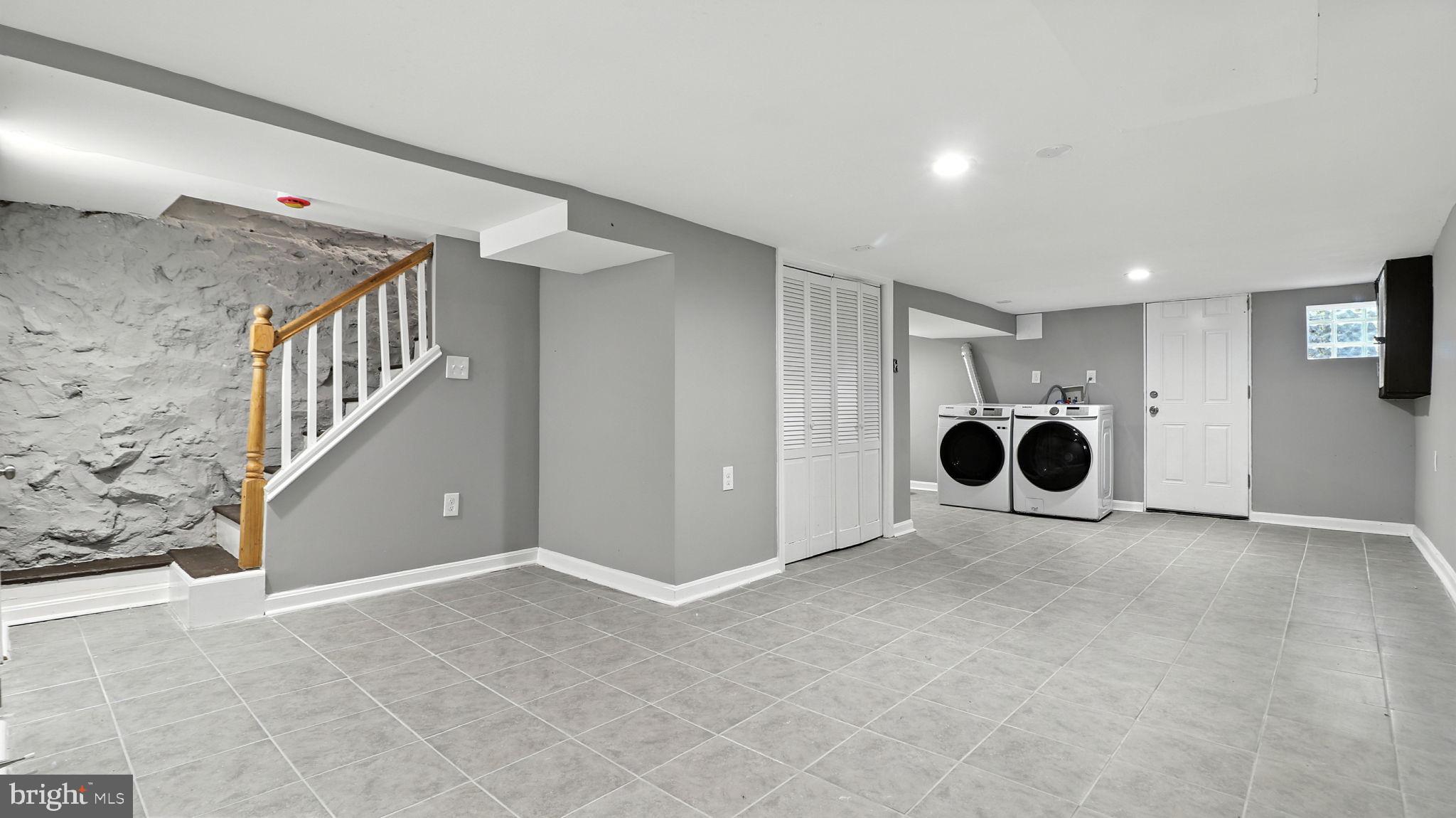 TOWANDA - Residential