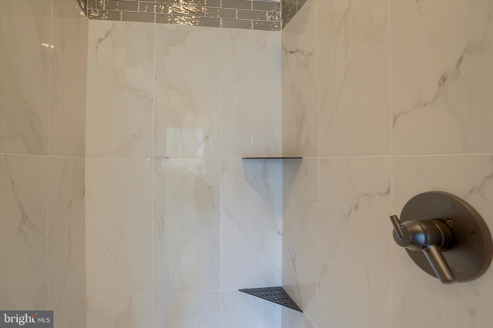 LINDENWOOD - Residential