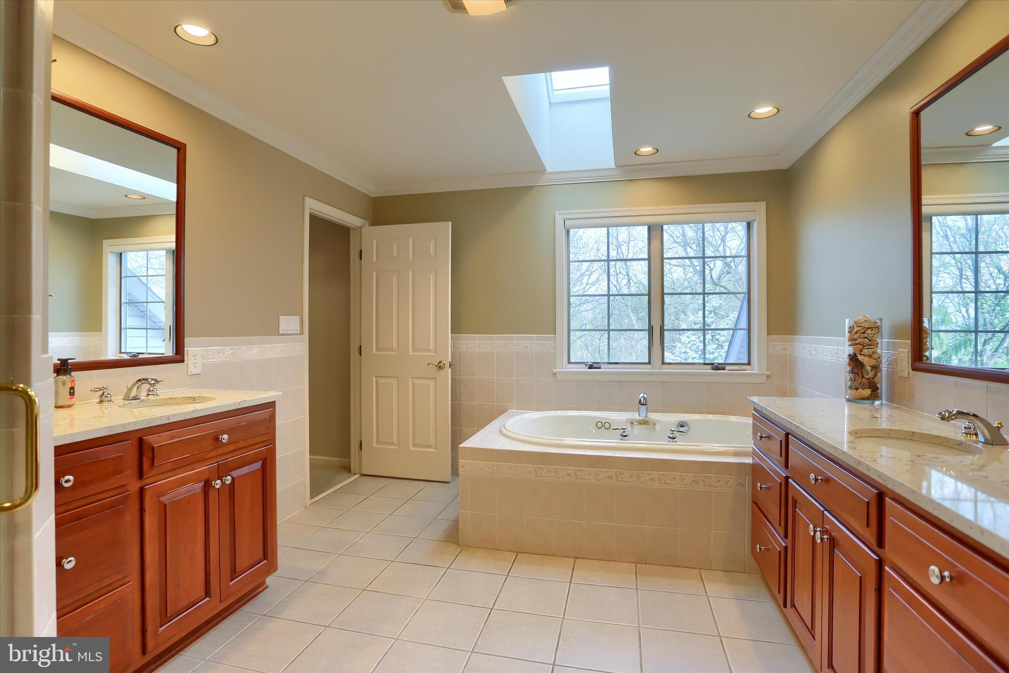 LINDENWOOD - Residential