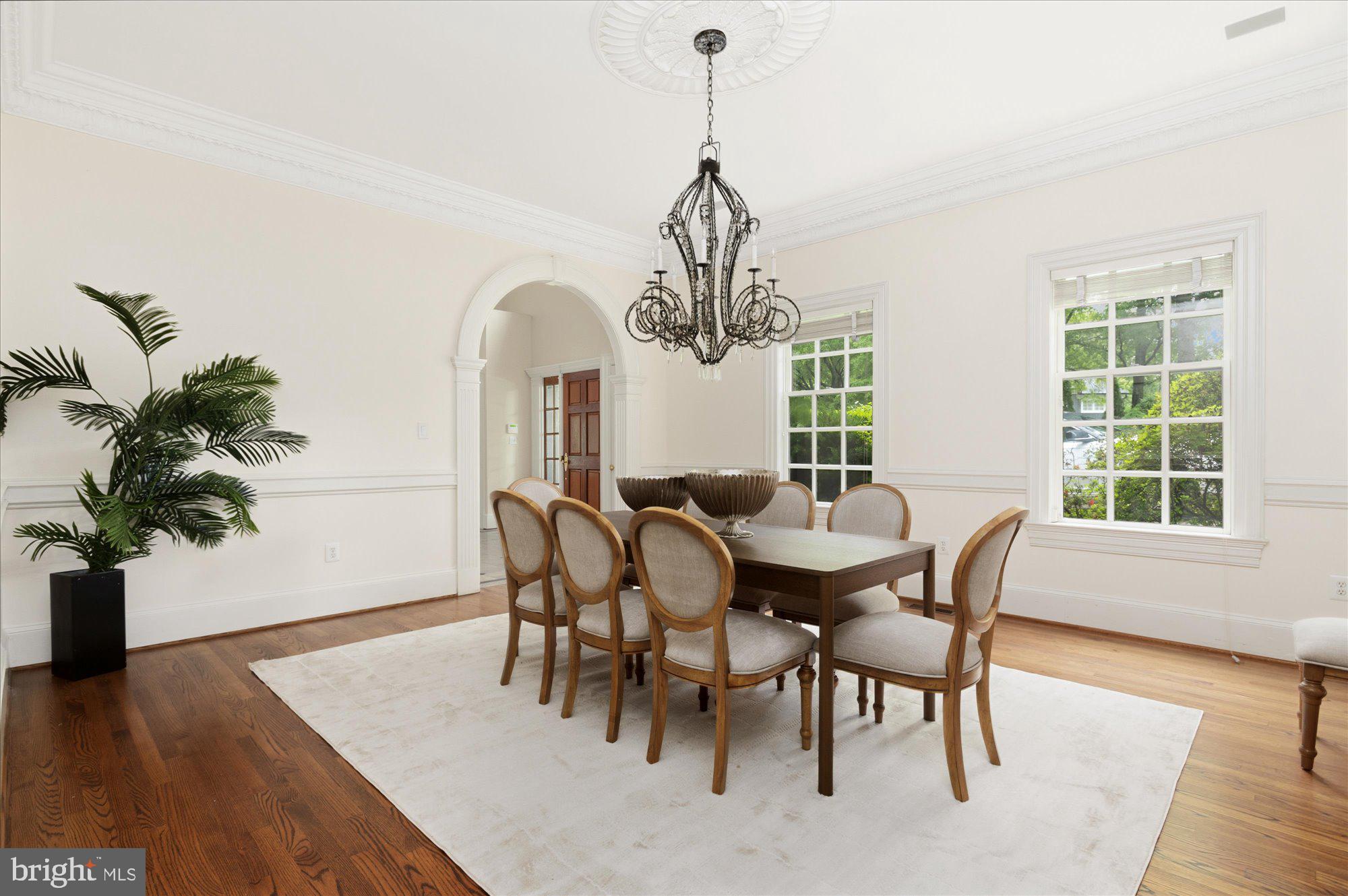 ARLINGWOOD - Residential
