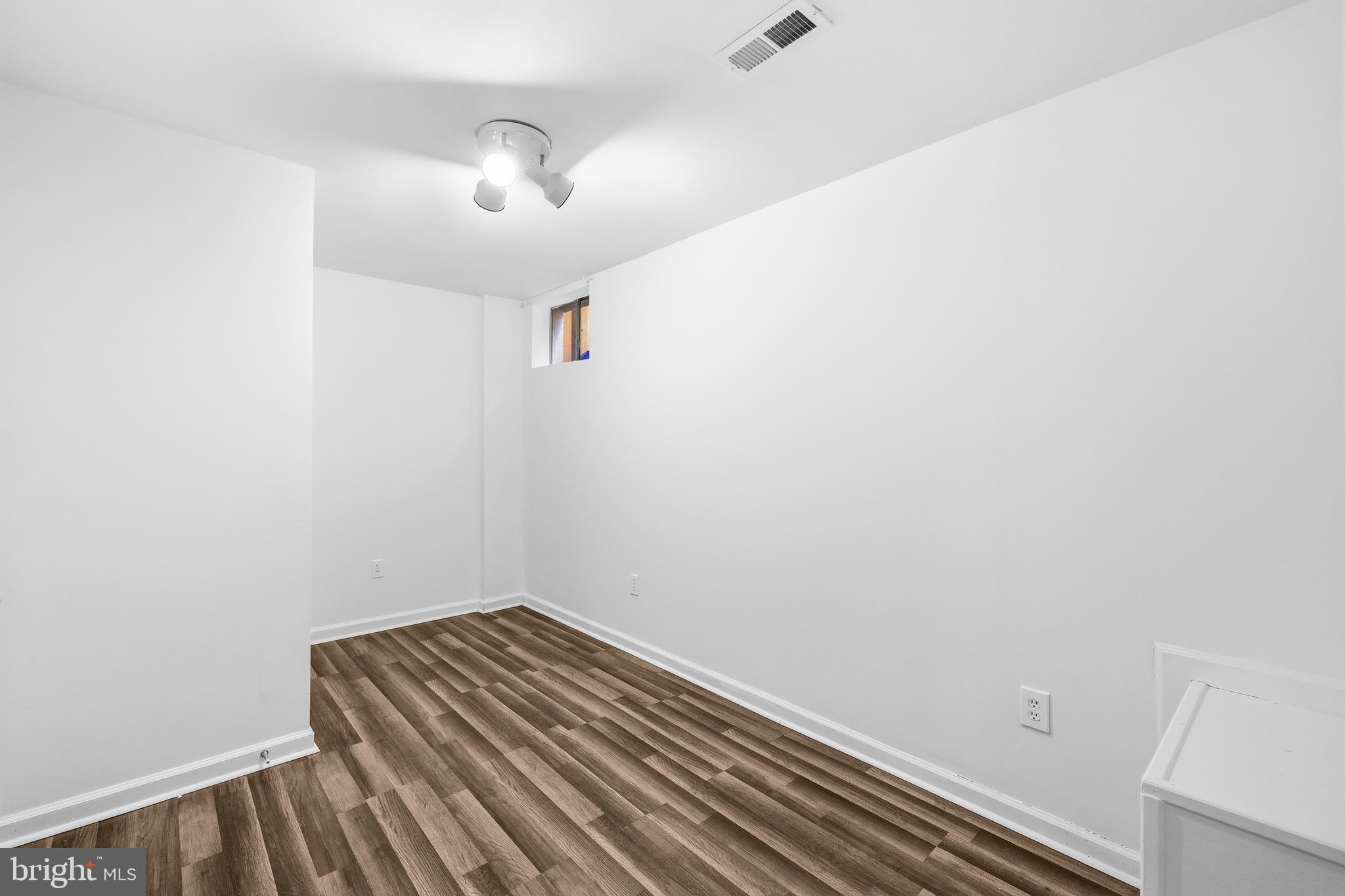 LANDING GLEN - Residential