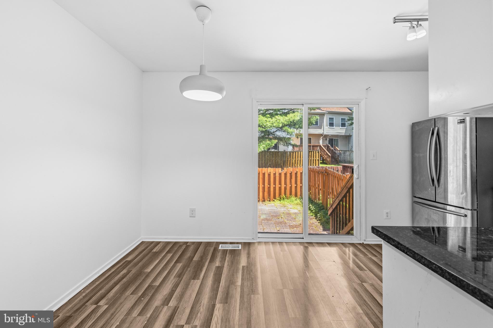 LANDING GLEN - Residential