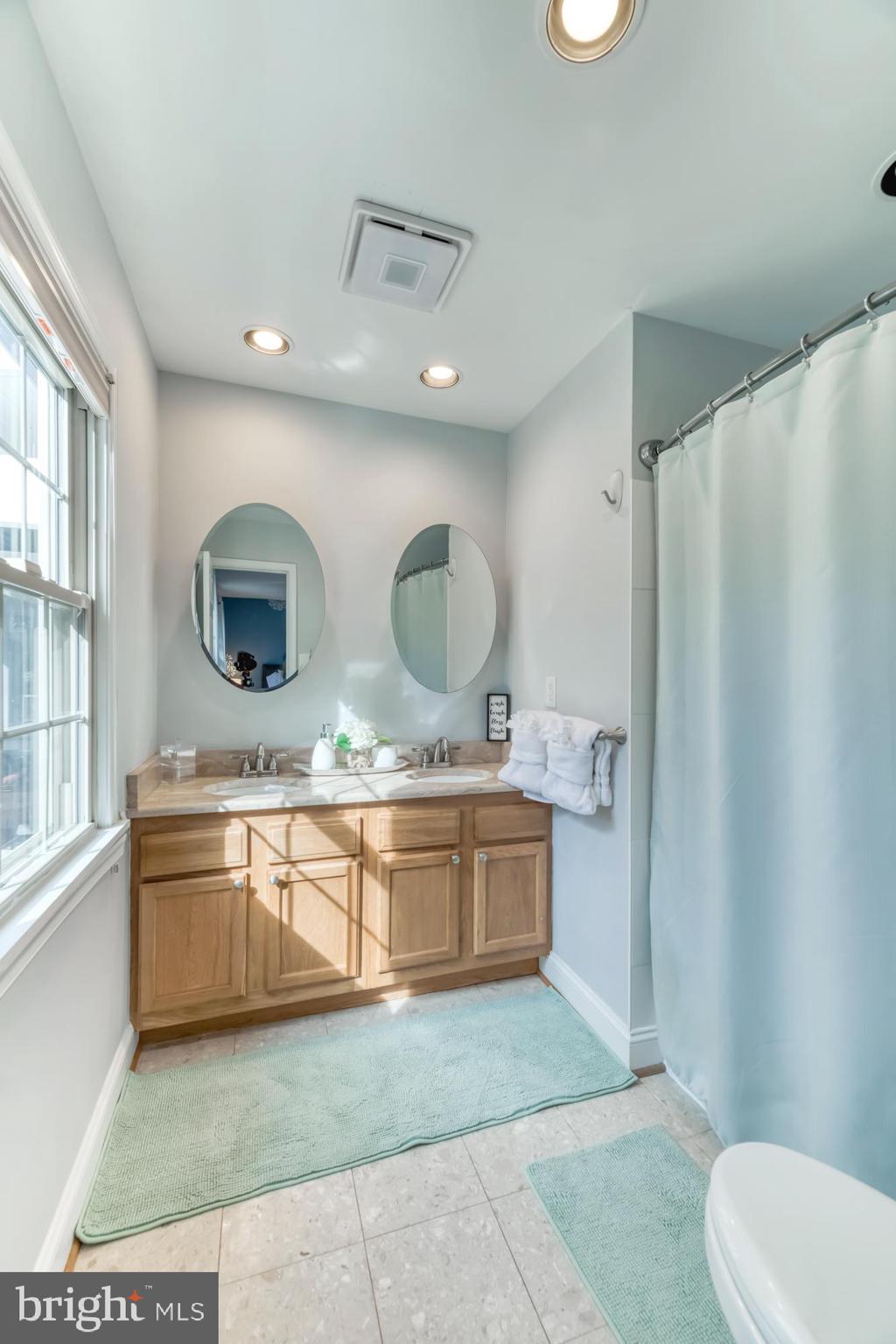 RIVERBEND ESTATES - Residential Lease