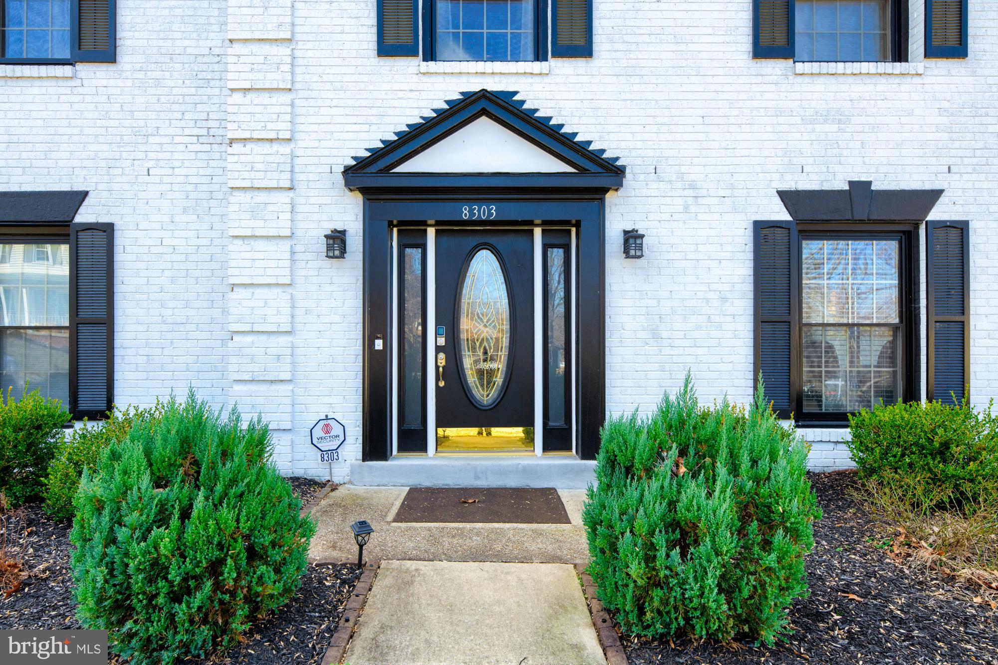 RIVERBEND ESTATES - Residential Lease