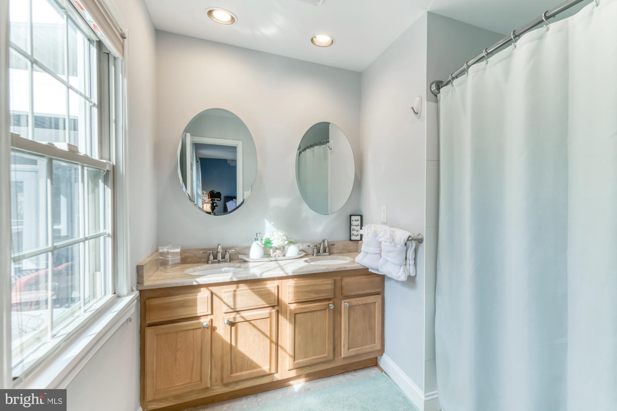 RIVERBEND ESTATES - Residential Lease