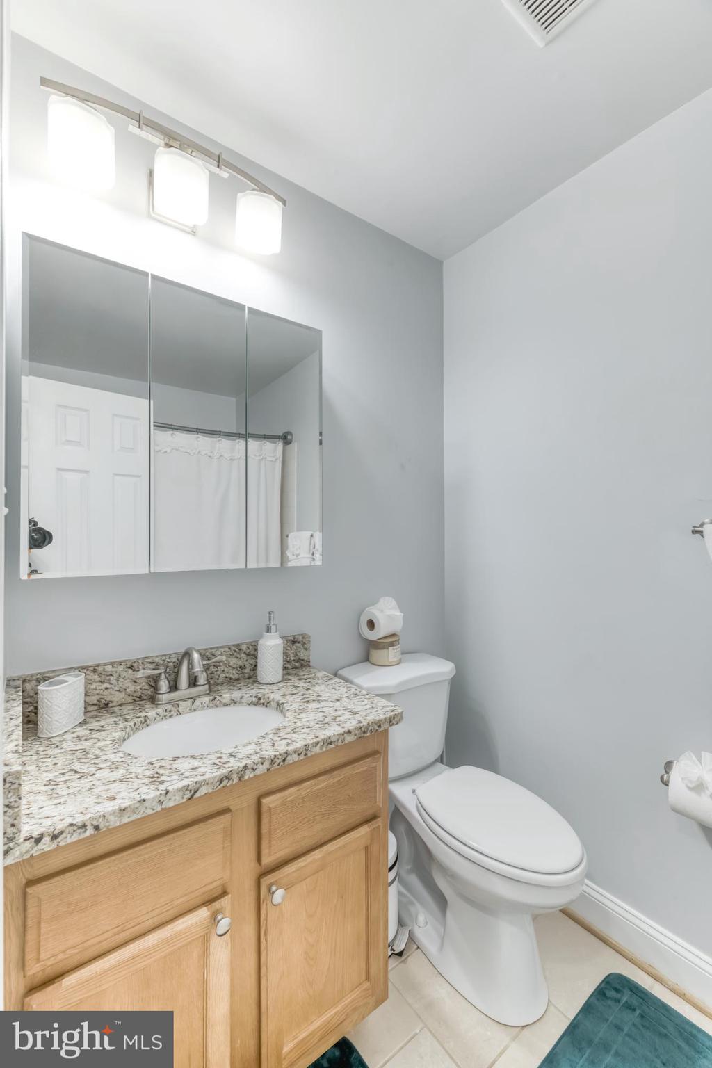 RIVERBEND ESTATES - Residential Lease