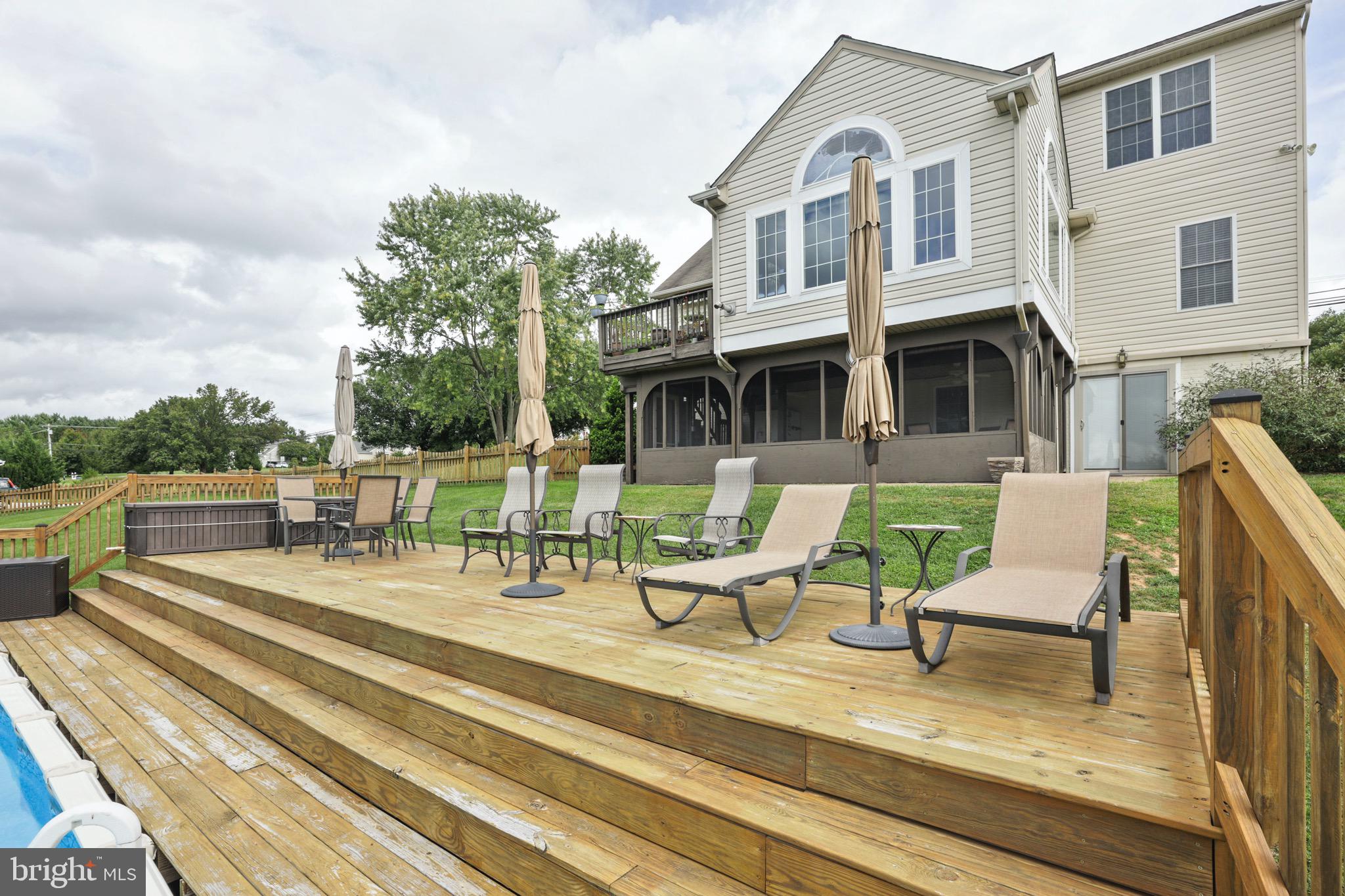 HEDRICKS FARM - Residential