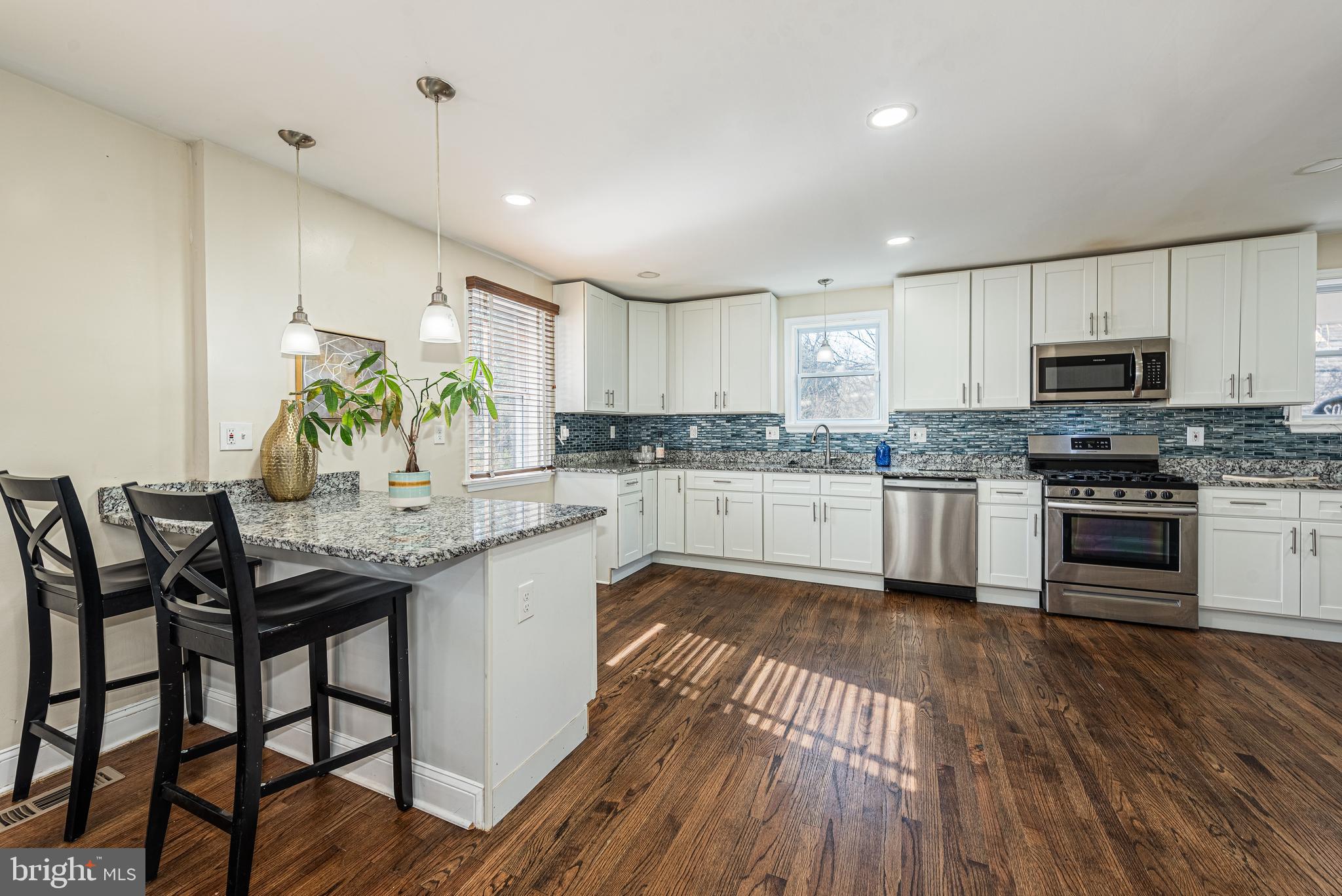 FIELDSTONE - Residential