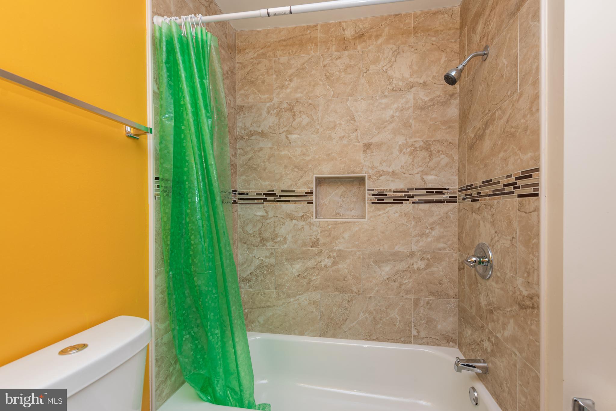 FIELDSTONE - Residential