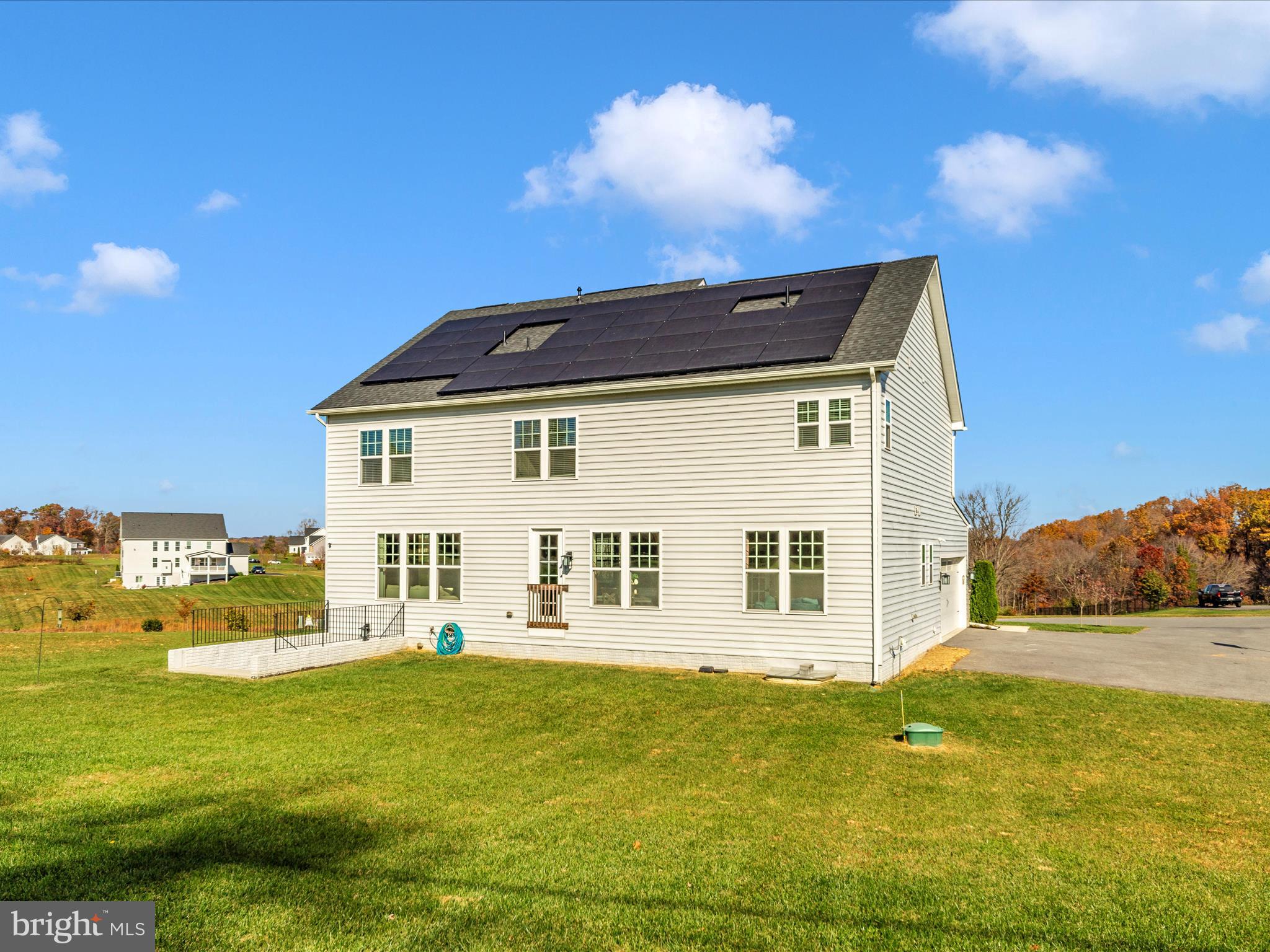 FAIRLANE FARM - Residential