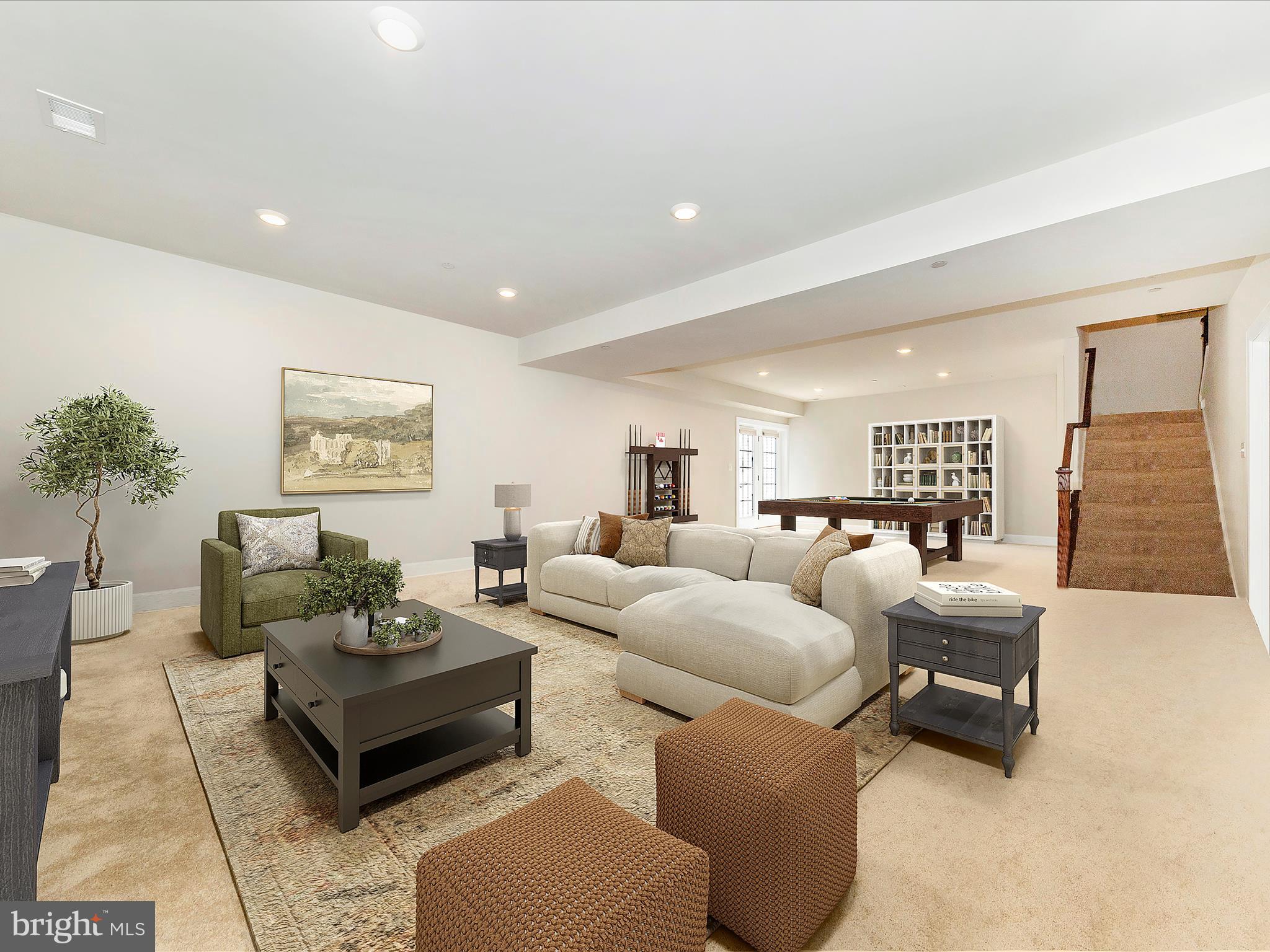 FAIRLANE FARM - Residential