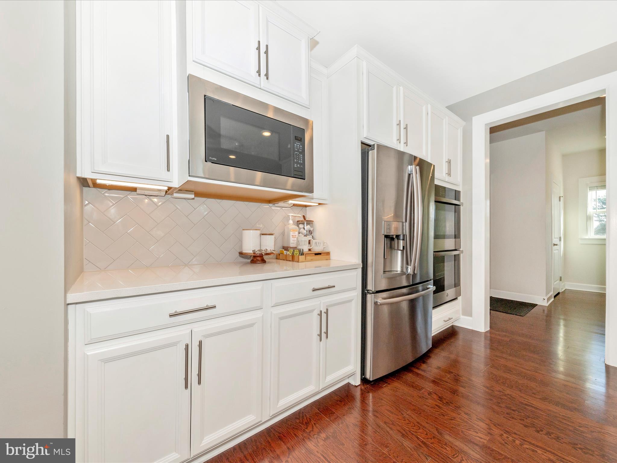 FAIRLANE FARM - Residential