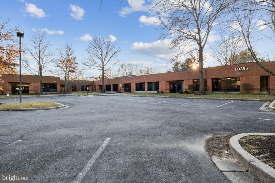 TIRED OF LEASING AND WOULD PREFER TO OWN YOUR OWN BUILDING TO RUN YOUR BUSINESS? TODAY IS YOUR DAY!  THIS SPACIOUS SINGLE STORY BUILDING WITH OVER 10,000 SQFT INCLUDES NUMERIOUS OFFICES, CONFERENCE ROOMS, 2 KITCHENS,  2 BATHROOMS WITH  INDIVIDIUAL STALLS, AMPLE STORAGE AND MORE!  EASY ACCESS TO MAIN ROADS AND CONVENIENTLY LOCATED TO SHOPPING.