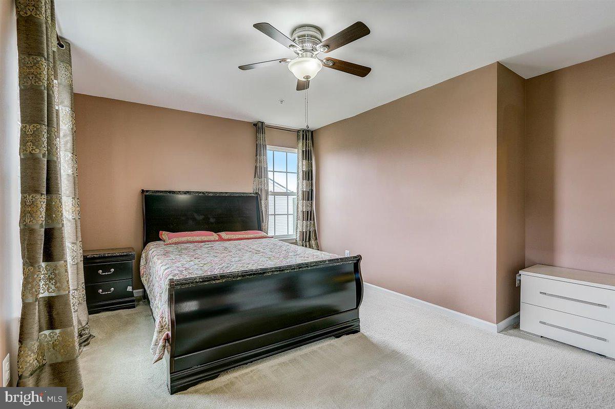 WOODSYDE RIDGE - Residential